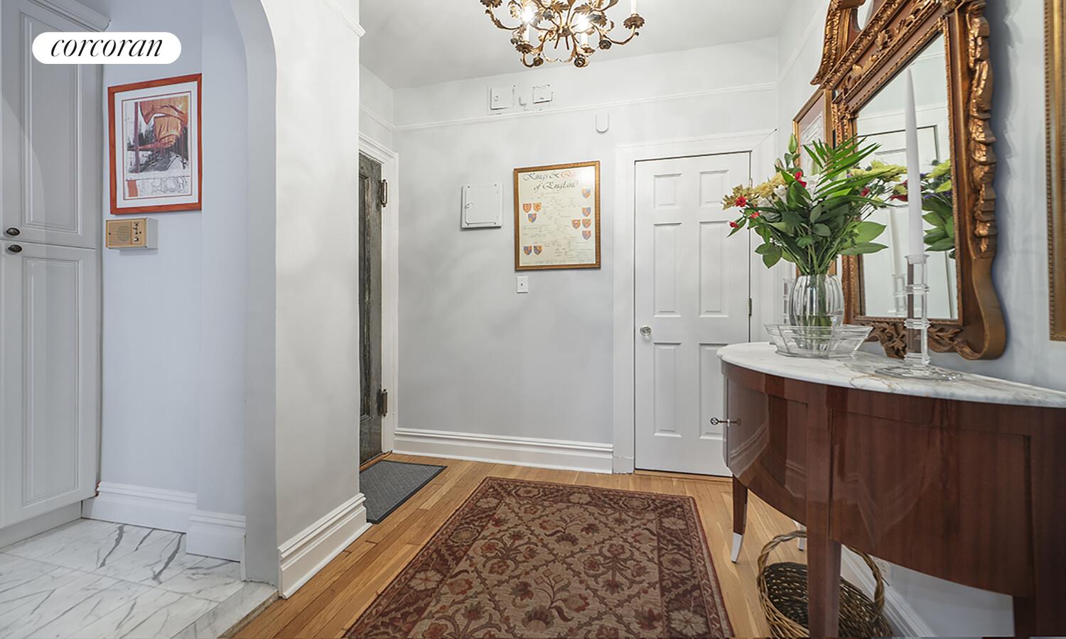 #7 photo, 333 E 80TH Street, マンハッタン Yorkville , NY 10075