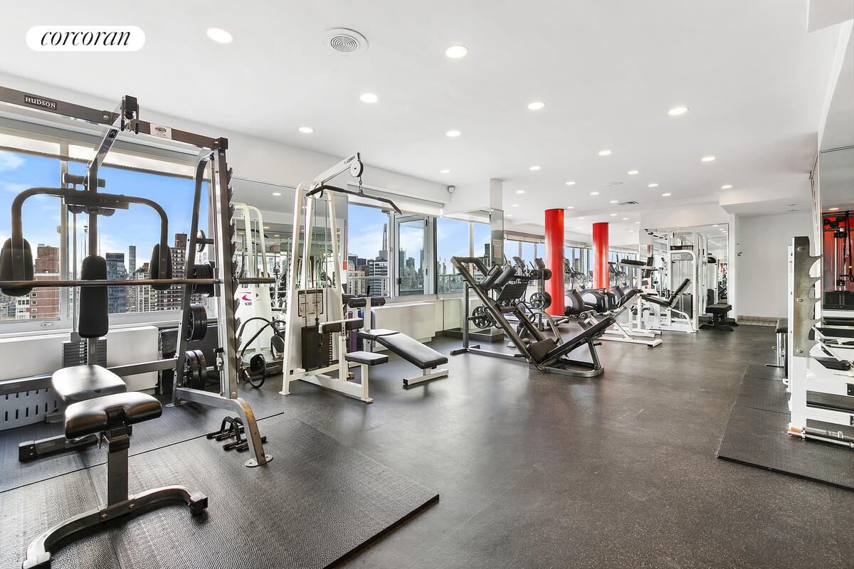 #14 photo, 404 E 79TH Street, Lenox Hill , NY 10075