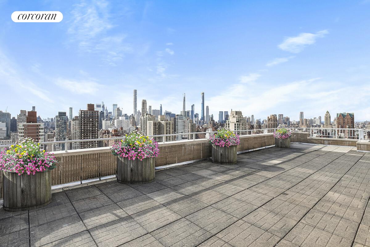 #16 photo, 404 E 79TH Street, Lenox Hill , NY 10075