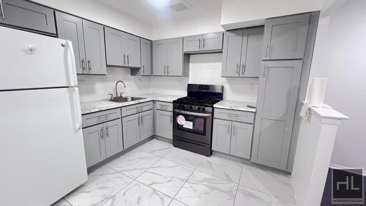 #1 photo, 2054 E 56th Street, Mill Basin , NY 11234