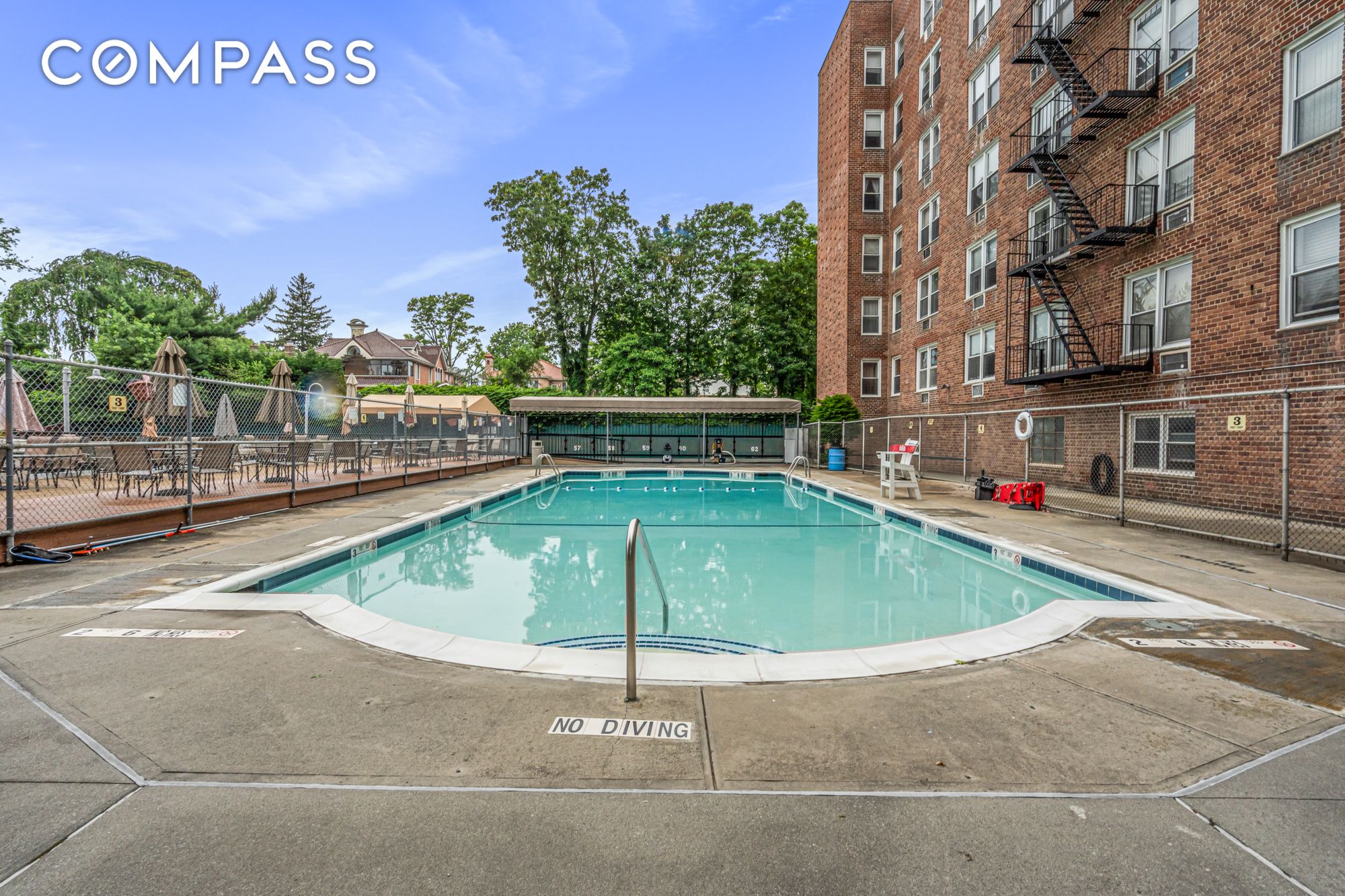 #18 photo, 54-44 Little Neck Parkway, クイーンズ区 Little Neck , NY 11362