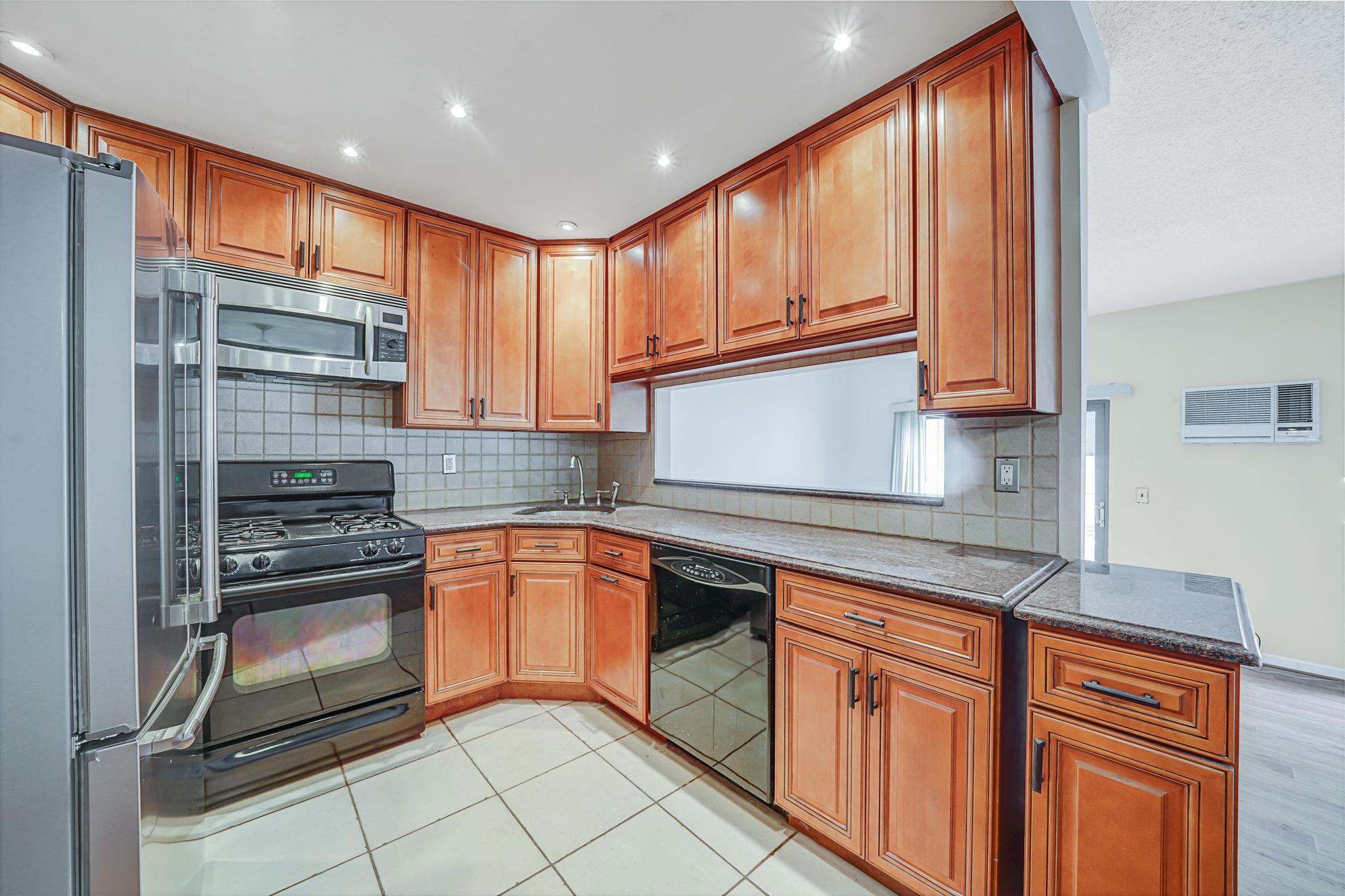 #3 photo, 504 Julius Road, クイーンズ区 College Point , NY 11356