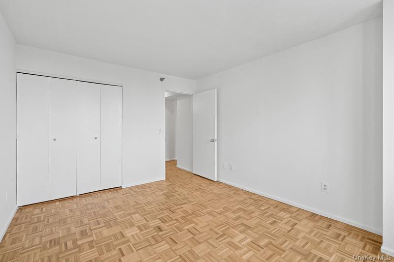 #5 photo, 4-74 48th Avenue, クイーンズ区 Long Island City , NY 11109