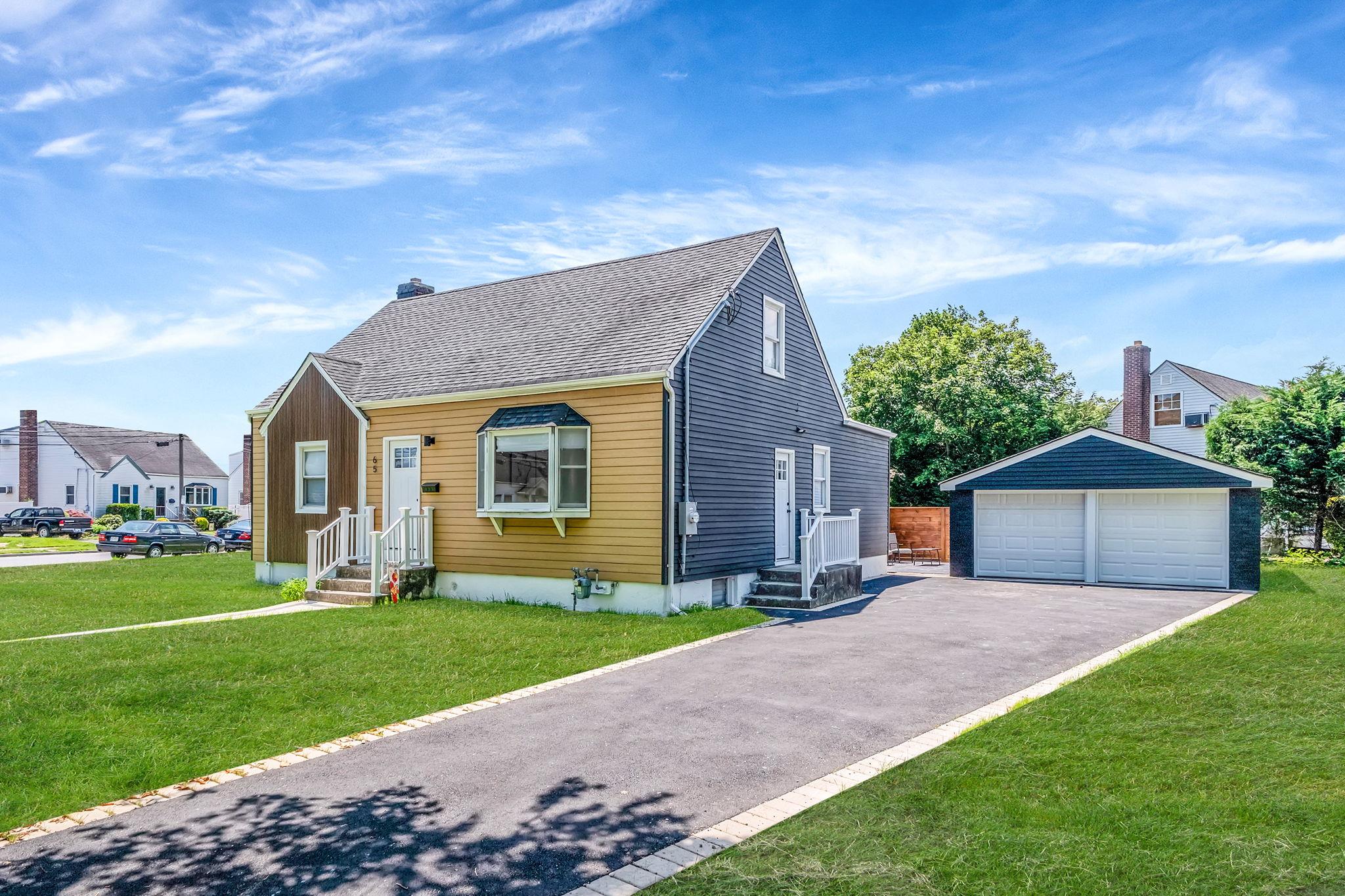 #1 photo, 65 Sullivan Road, 長島 Farmingdale , NY 11735