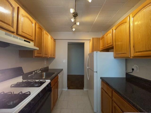 #4 photo, 125 Main Street, Port Washington , NY 11050