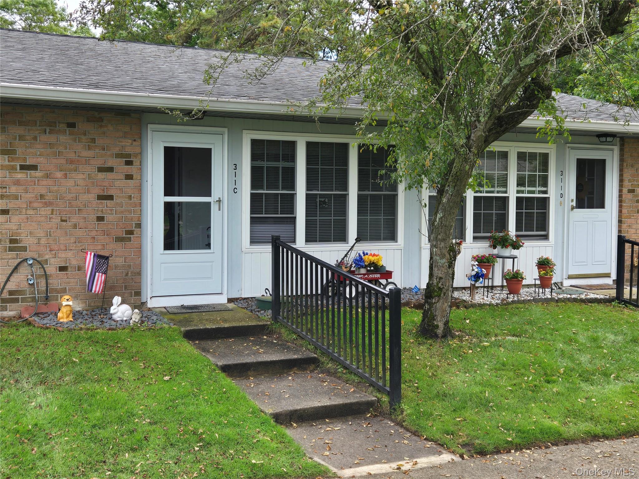 #14 photo, 311 Woodbridge Drive, サフォーク郡 Ridge , NY 11961