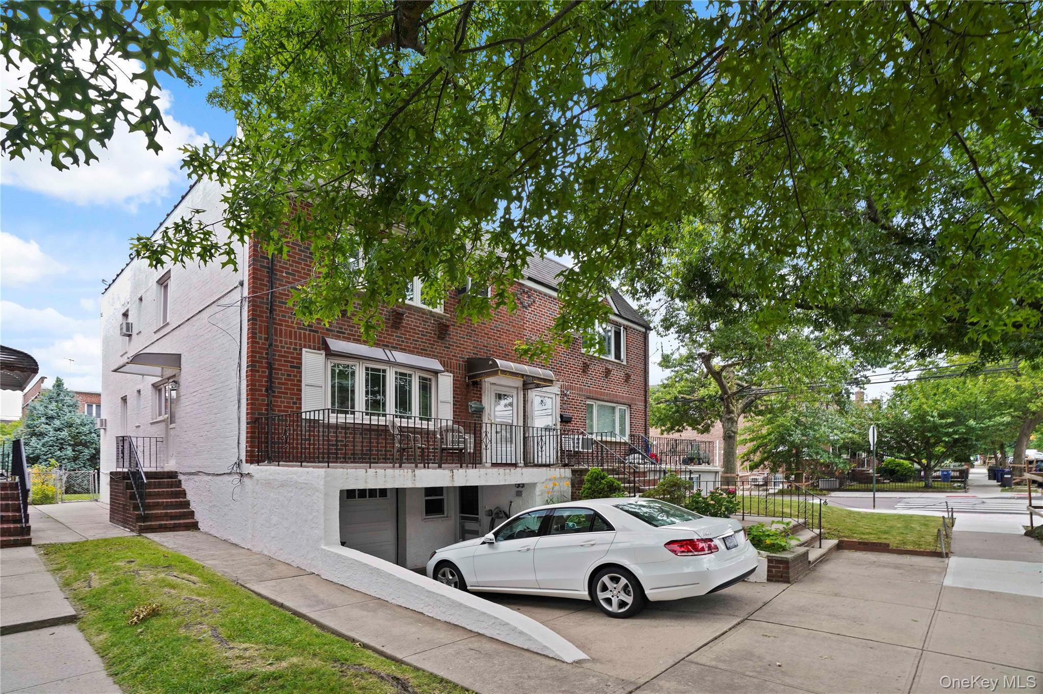 #2 photo, 6404 78th Street, クイーンズ区 Middle Village , NY 11379