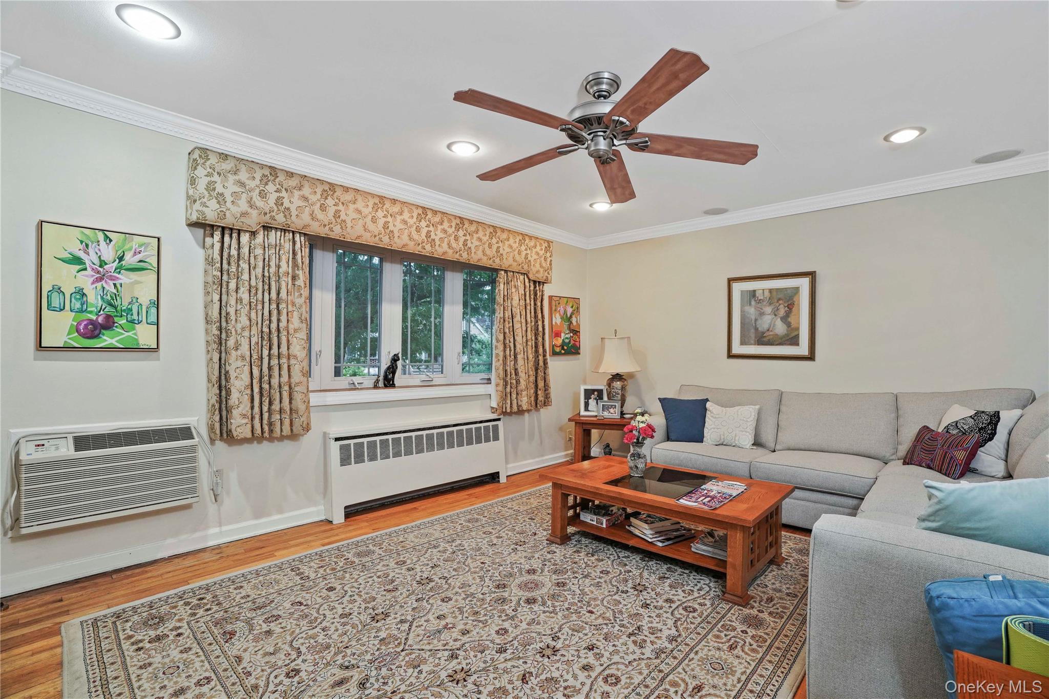 #7 photo, 6404 78th Street, クイーンズ区 Middle Village , NY 11379