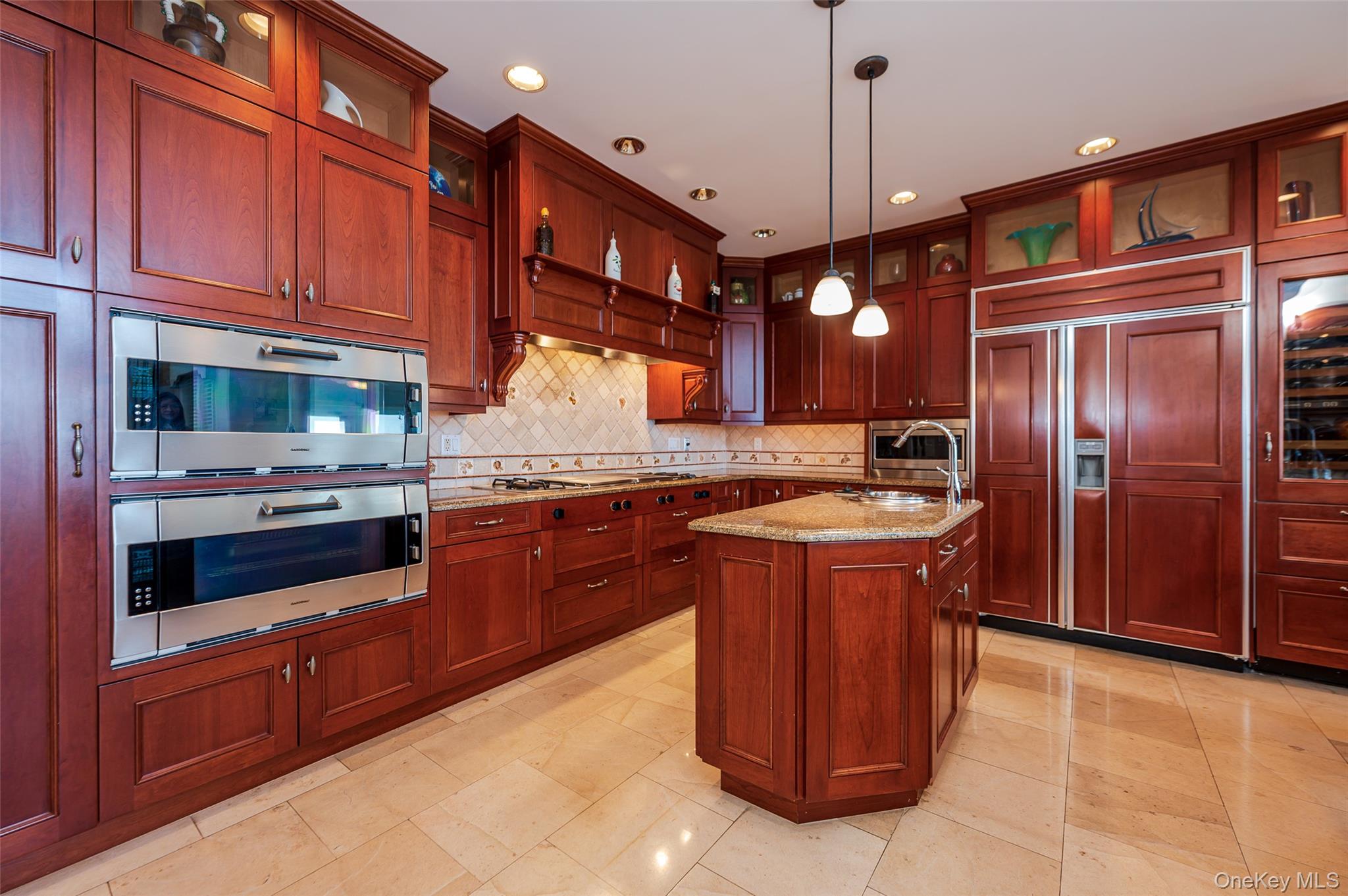 #16 photo, 38 Pembroke Drive, ナッソー郡 Glen Cove , NY 11542