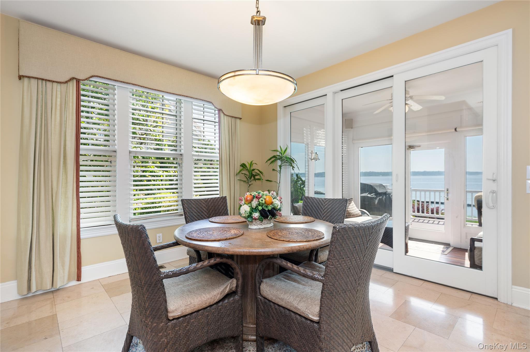 #20 photo, 38 Pembroke Drive, ナッソー郡 Glen Cove , NY 11542