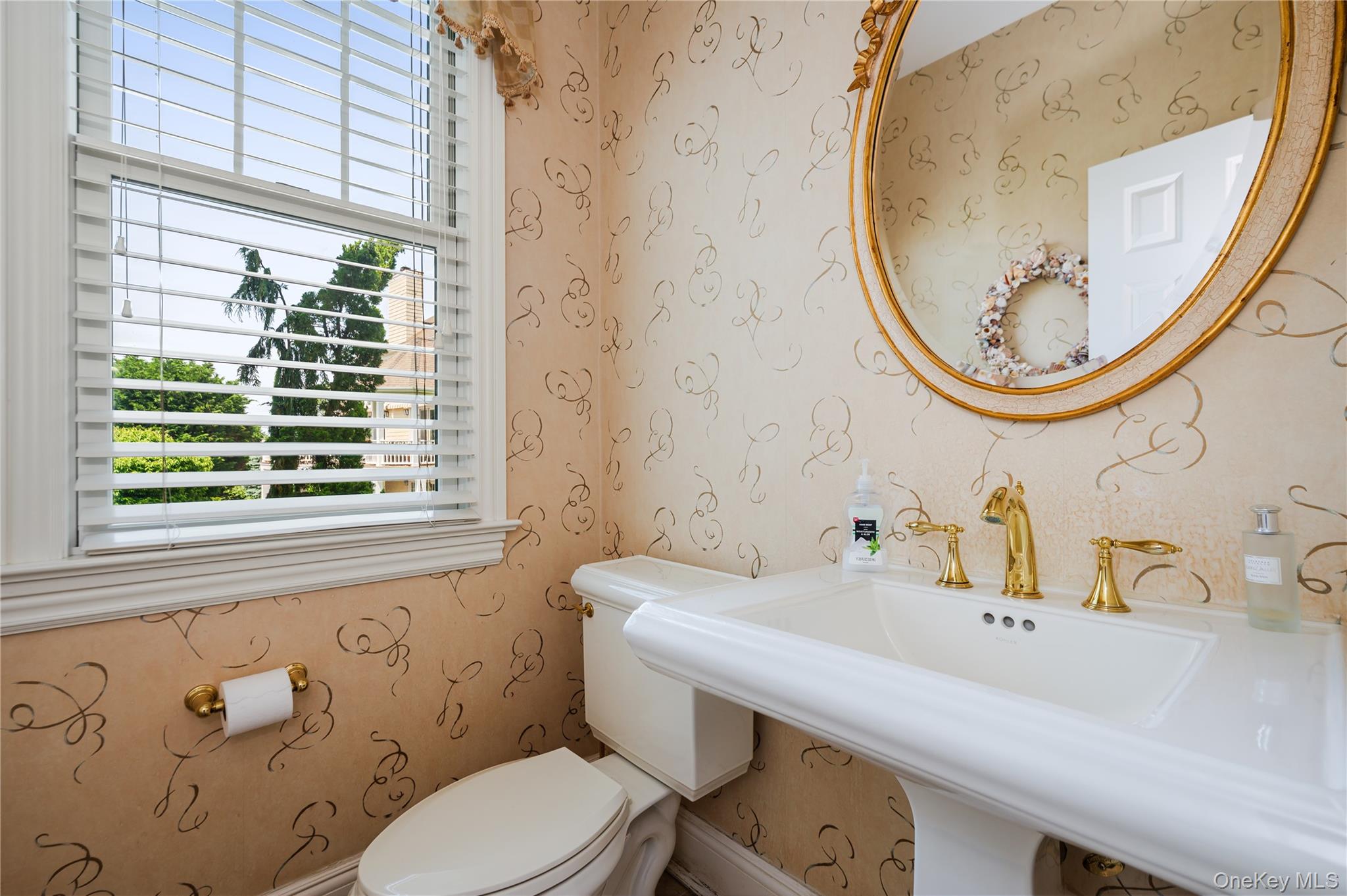 #8 photo, 38 Pembroke Drive, ナッソー郡 Glen Cove , NY 11542