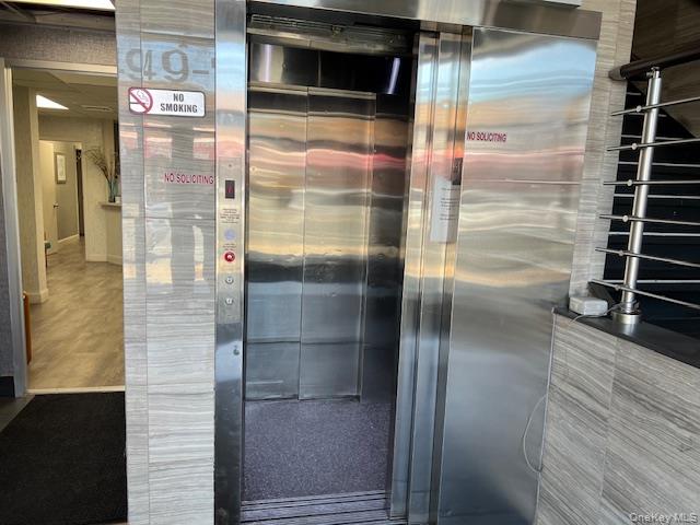 #2 photo, 24912 Jericho Turnpike, ナッソー郡 Floral Park , NY 11001