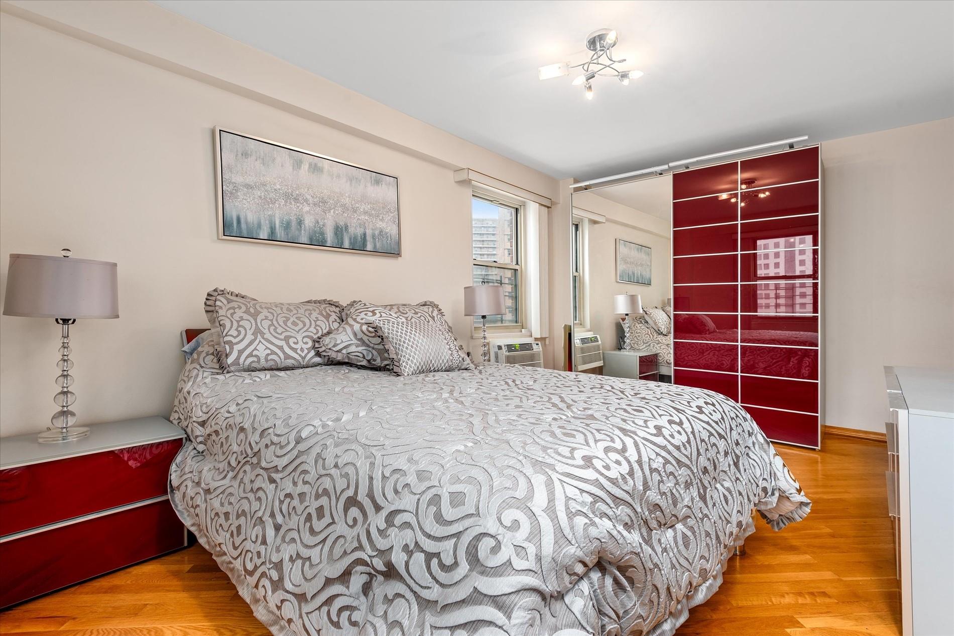 #11 photo, 2928 W 5th Street, Brooklyn , NY 11224