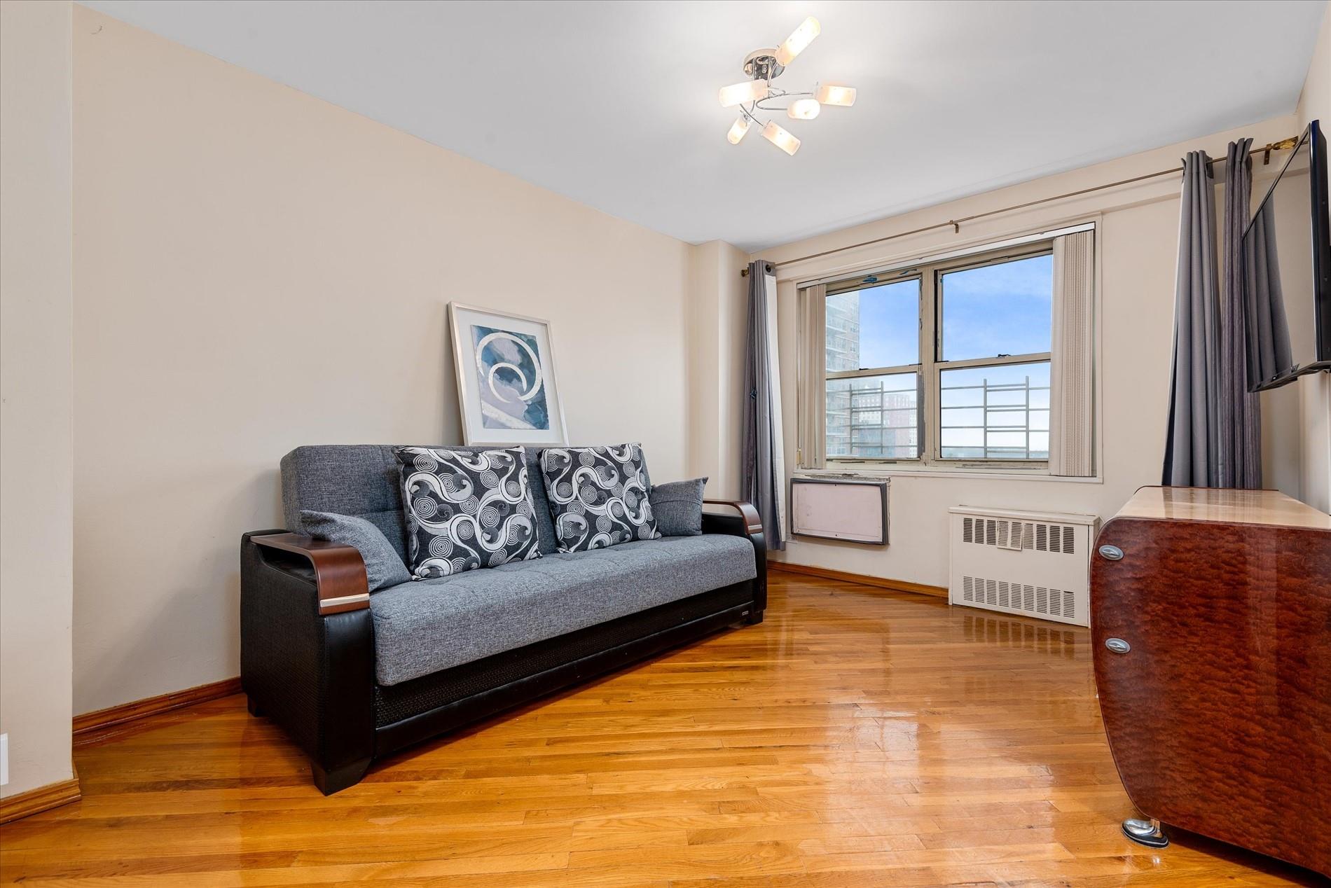 #12 photo, 2928 W 5th Street, Brooklyn , NY 11224