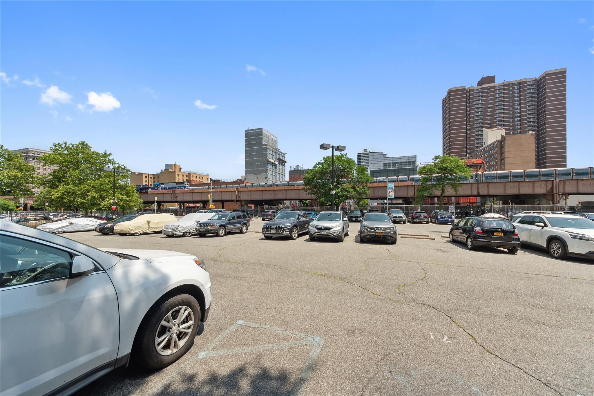 #14 photo, 1901 Madison Avenue, 曼哈頓 东哈莱姆区 New York (Manhattan) , NY 10035