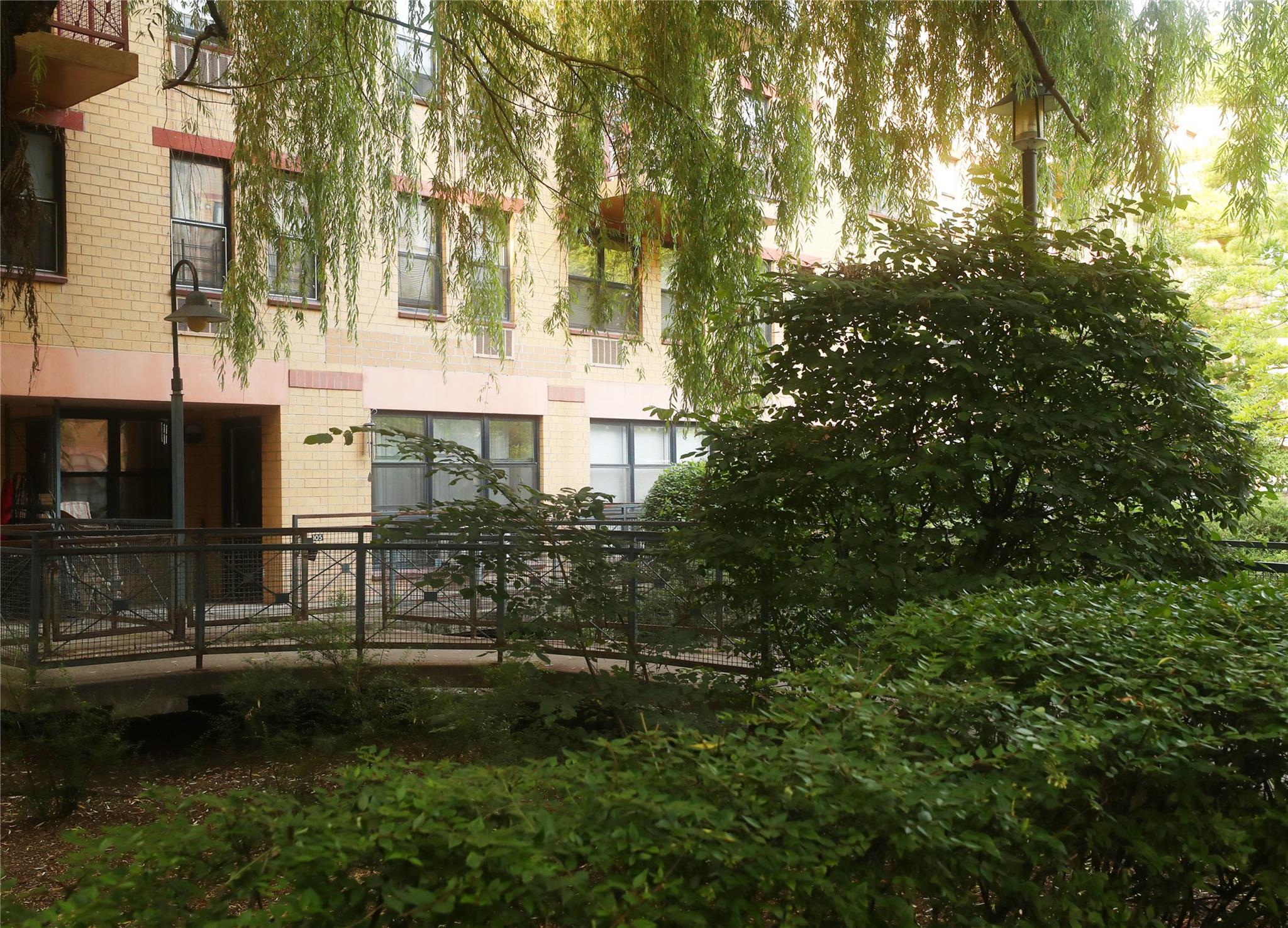 #8 photo, 1901 Madison Avenue, 曼哈頓 东哈莱姆区 New York (Manhattan) , NY 10035