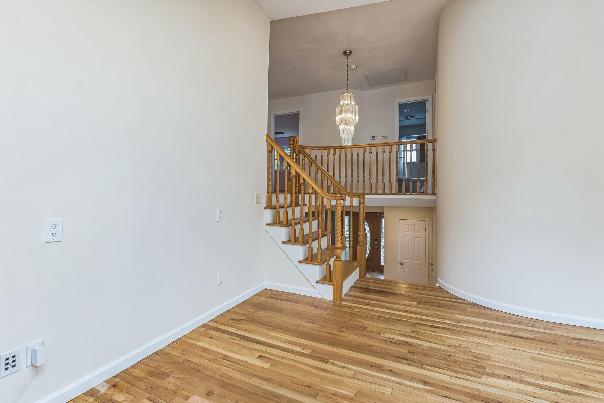 #13 photo, 21 Tulipwood Drive, サフォーク郡 Commack , NY 11725