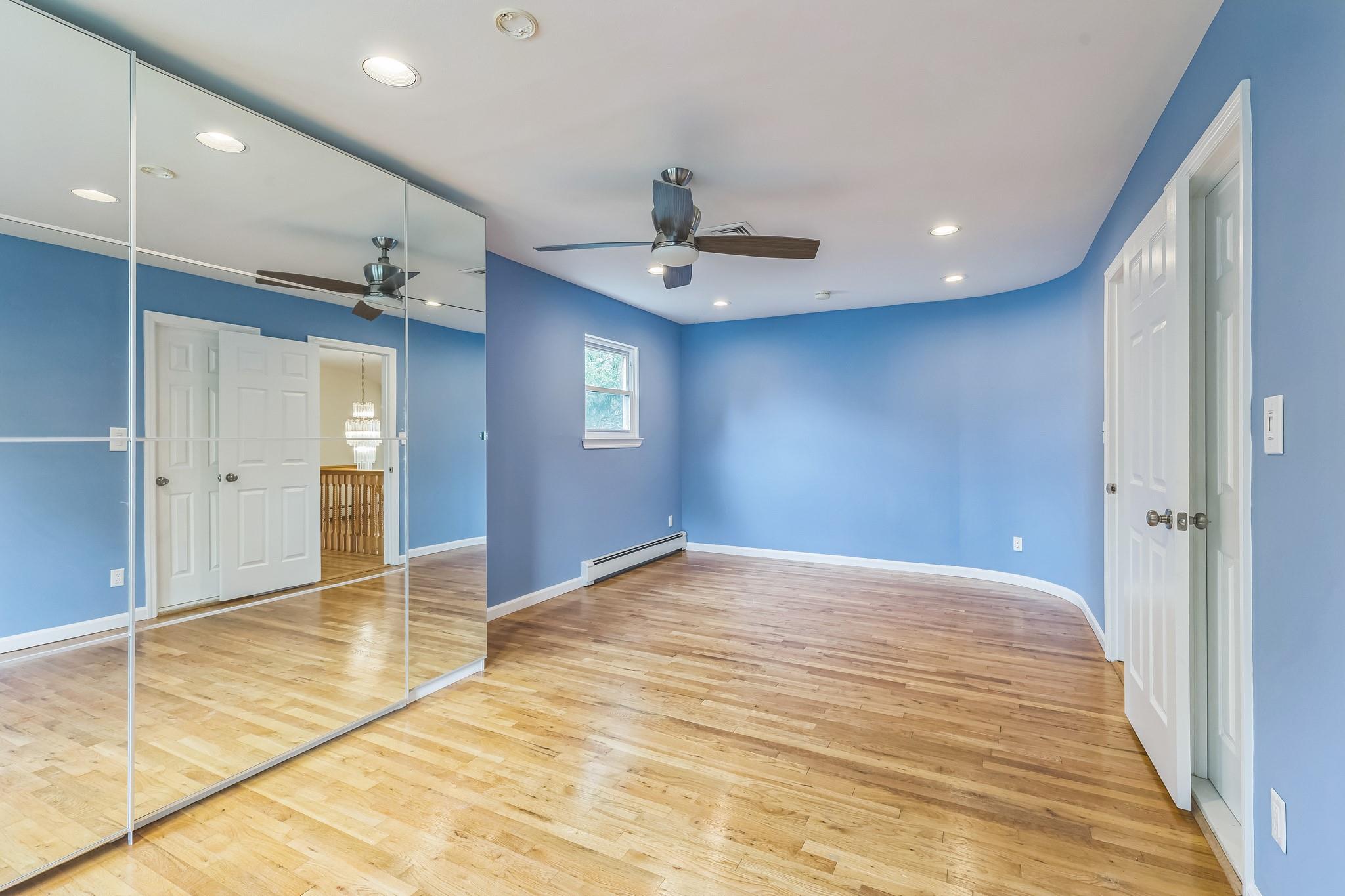 #17 photo, 21 Tulipwood Drive, サフォーク郡 Commack , NY 11725