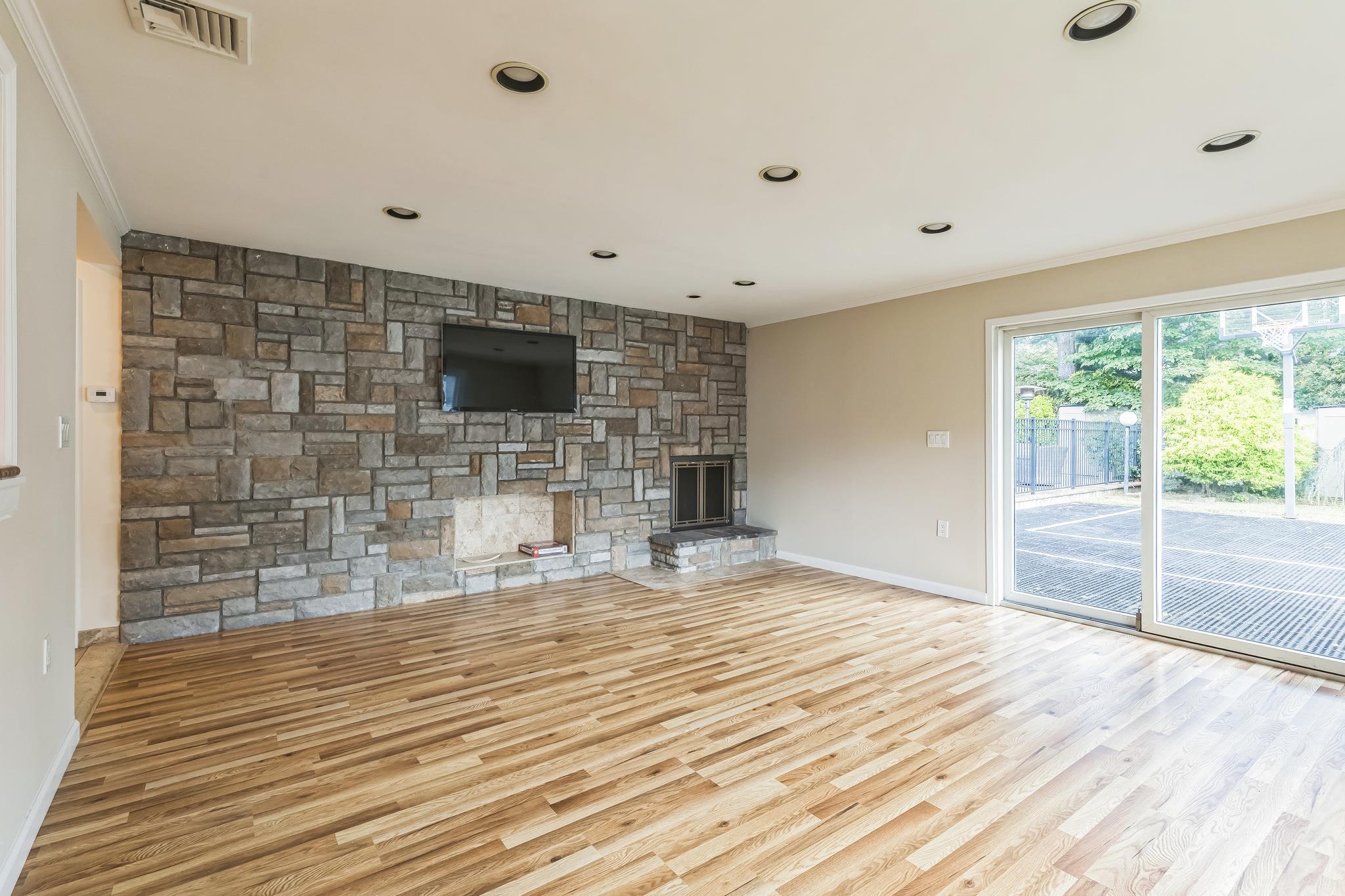 #9 photo, 21 Tulipwood Drive, サフォーク郡 Commack , NY 11725