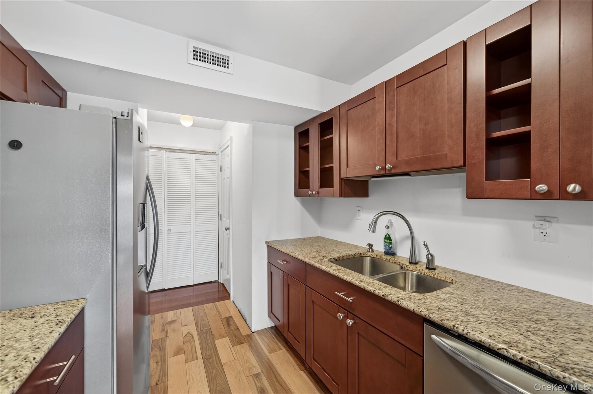 #11 photo, 3107 Whispering Hills, Chester , NY 10918