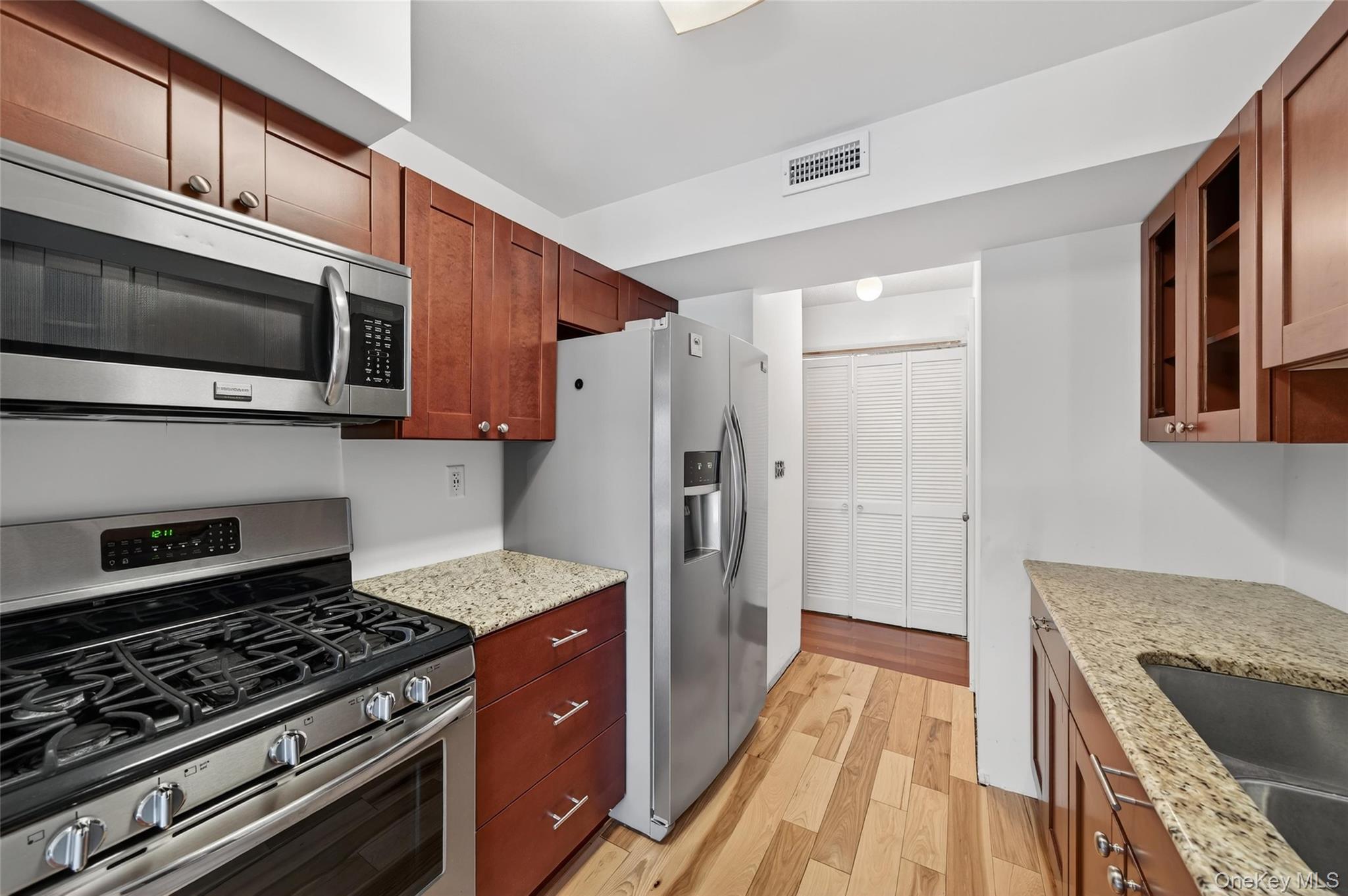 #12 photo, 3107 Whispering Hills, Chester , NY 10918