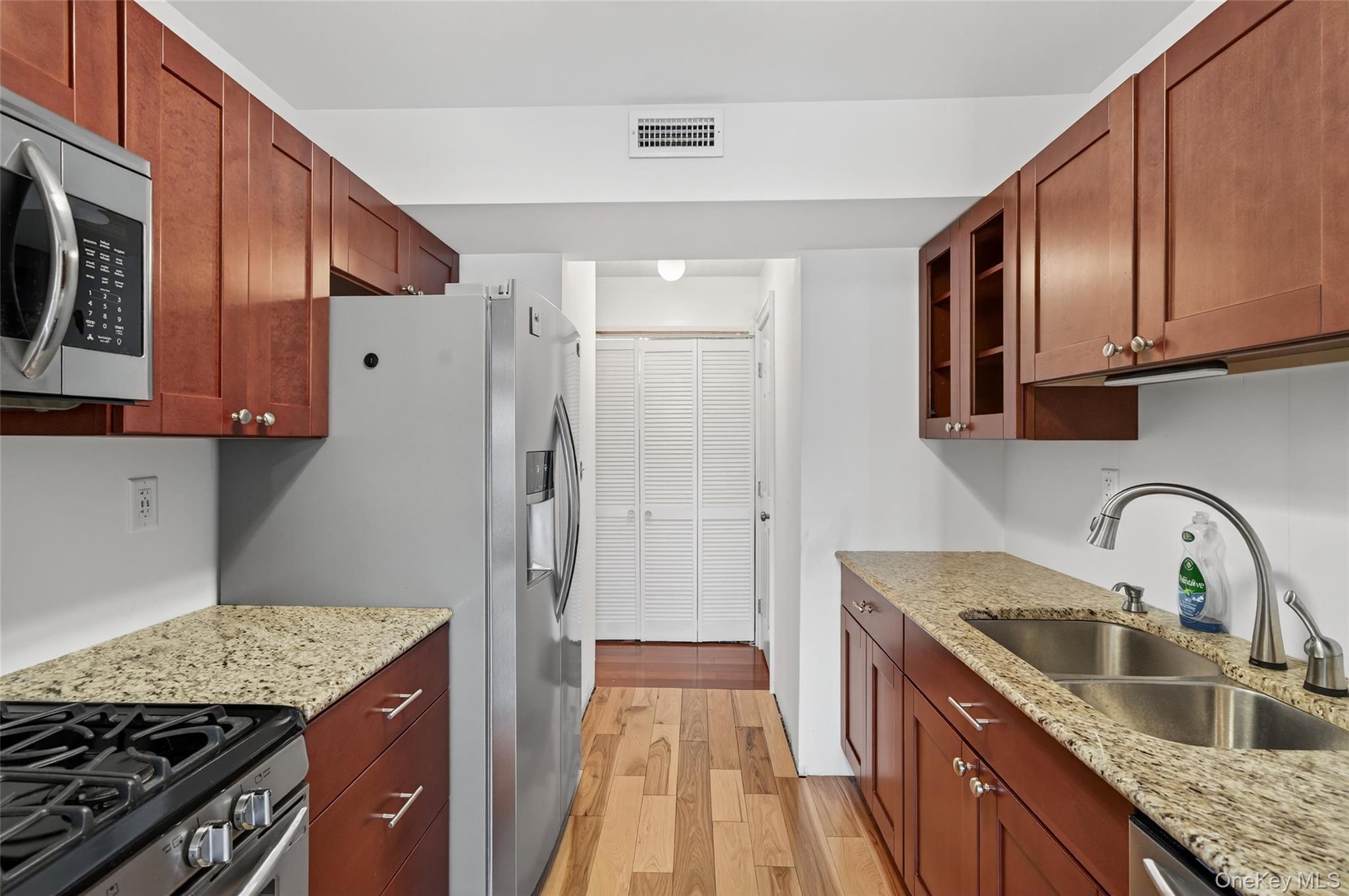 #13 photo, 3107 Whispering Hills, Chester , NY 10918