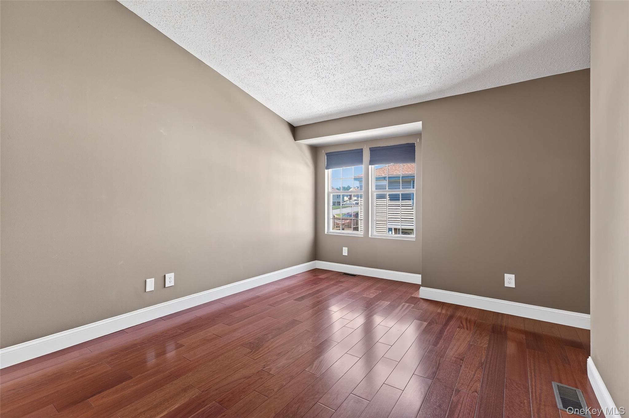 #18 photo, 3107 Whispering Hills, Chester , NY 10918