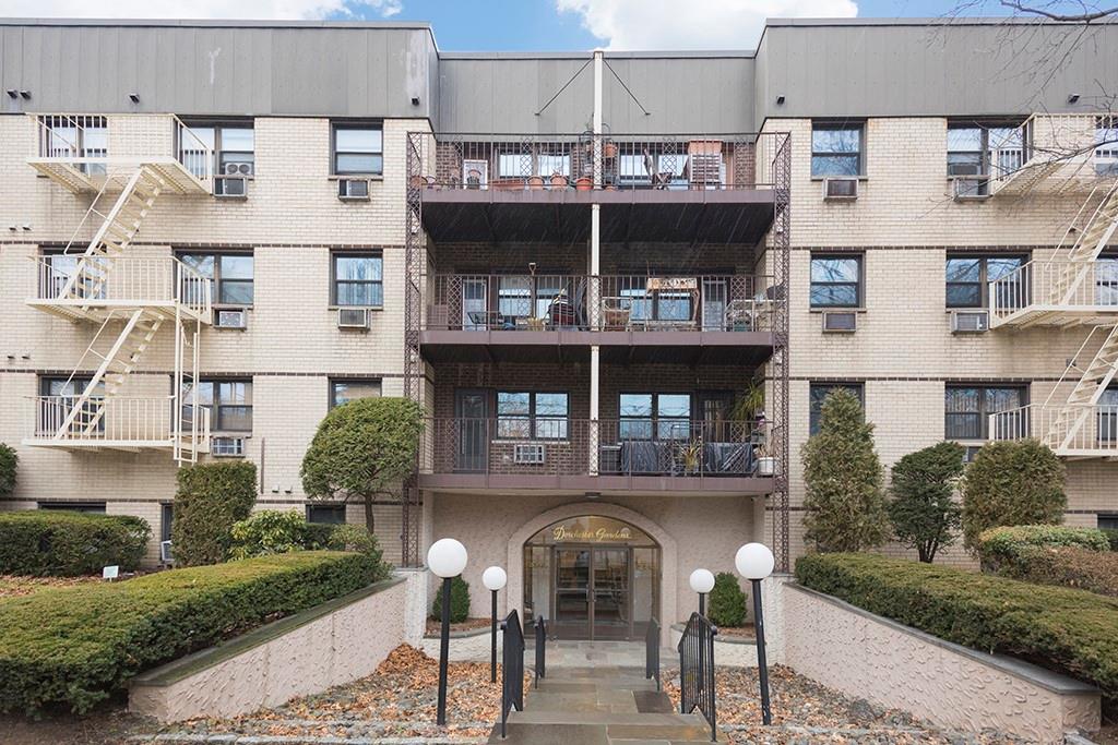 #1 photo, 2261 Palmer Avenue, New Rochelle , NY 10801