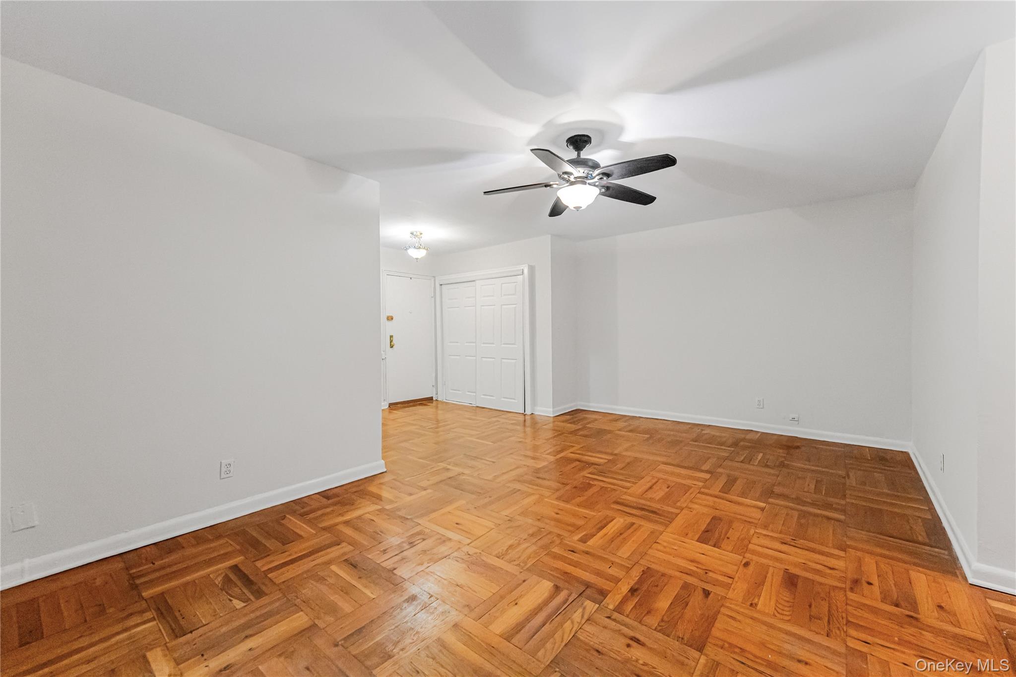 #10 photo, 277 Bronx River Road, Yonkers , NY 10704