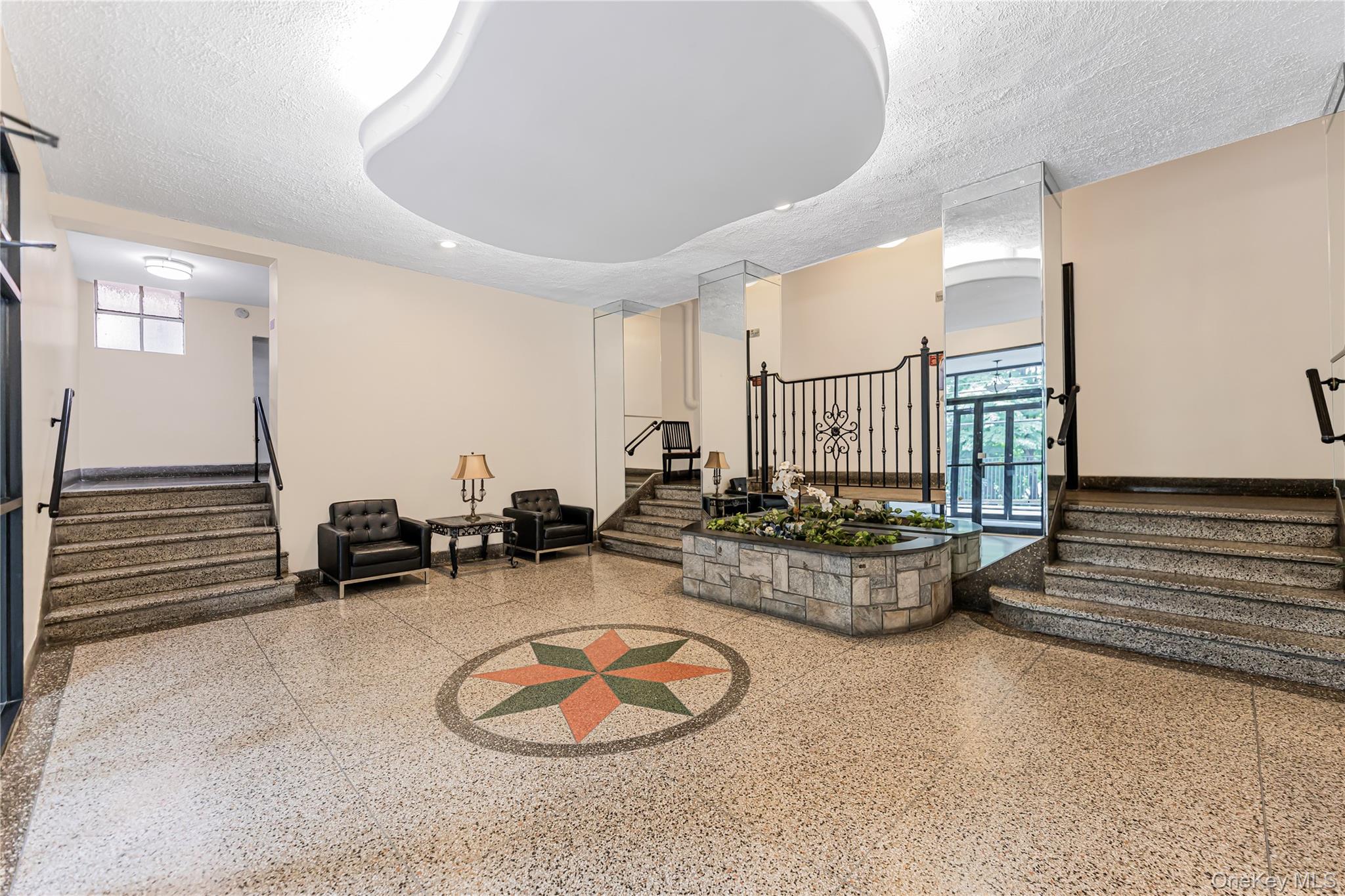 #4 photo, 277 Bronx River Road, Yonkers , NY 10704