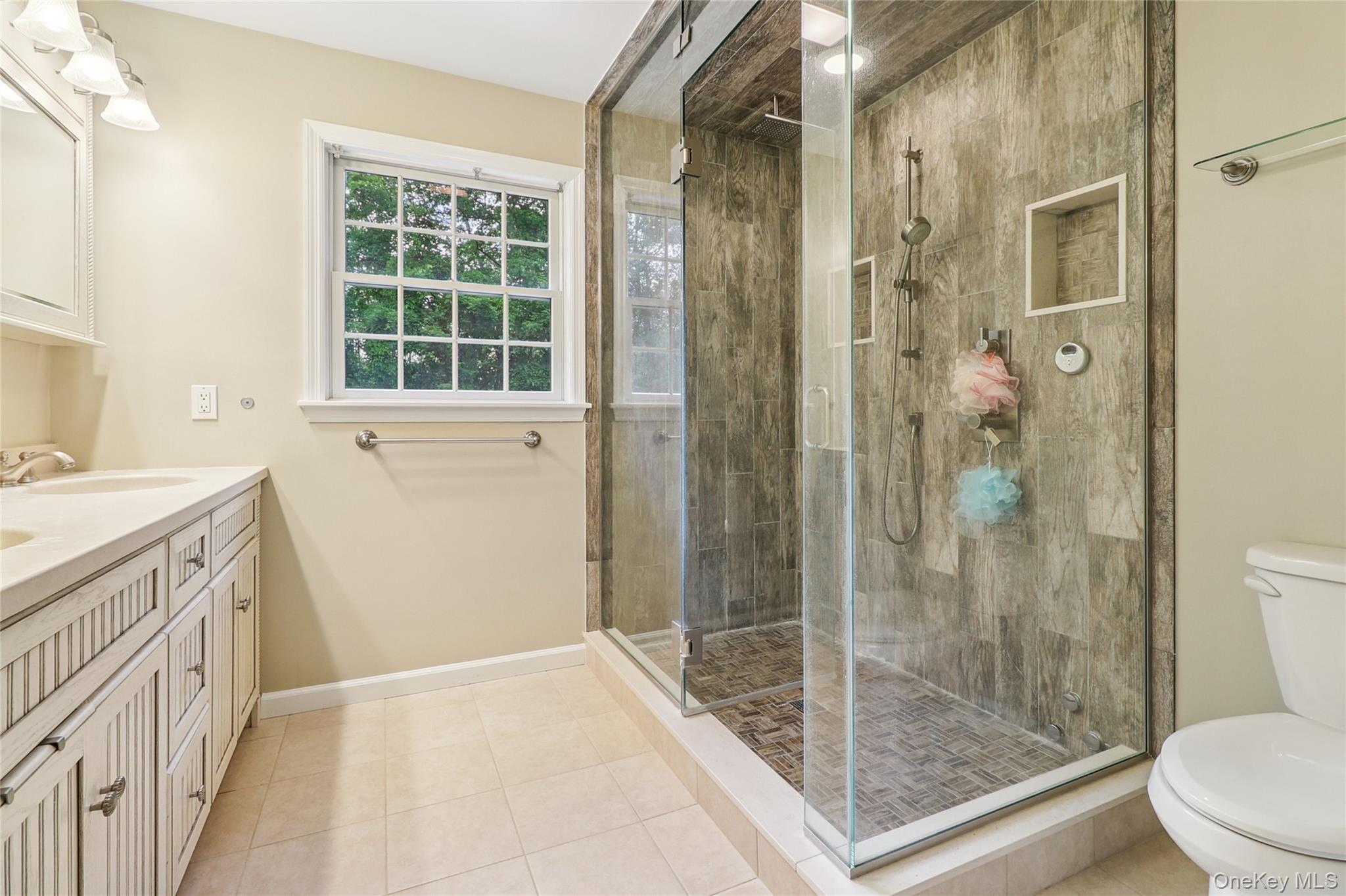 #18 photo, 10 Jennifer Lane, Carmel , NY 10512