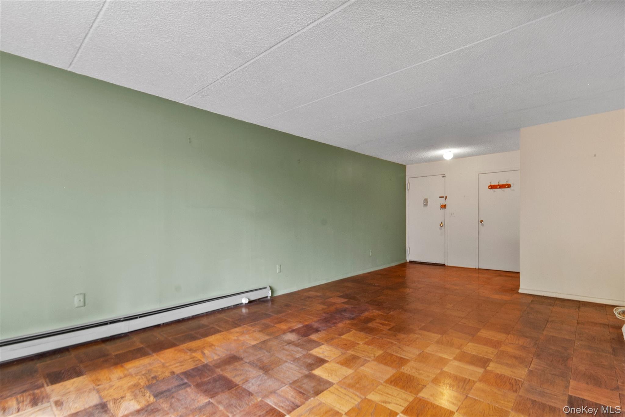 #13 photo, 687 Bronx River Road, 紐約州 Yonkers , NY 10704