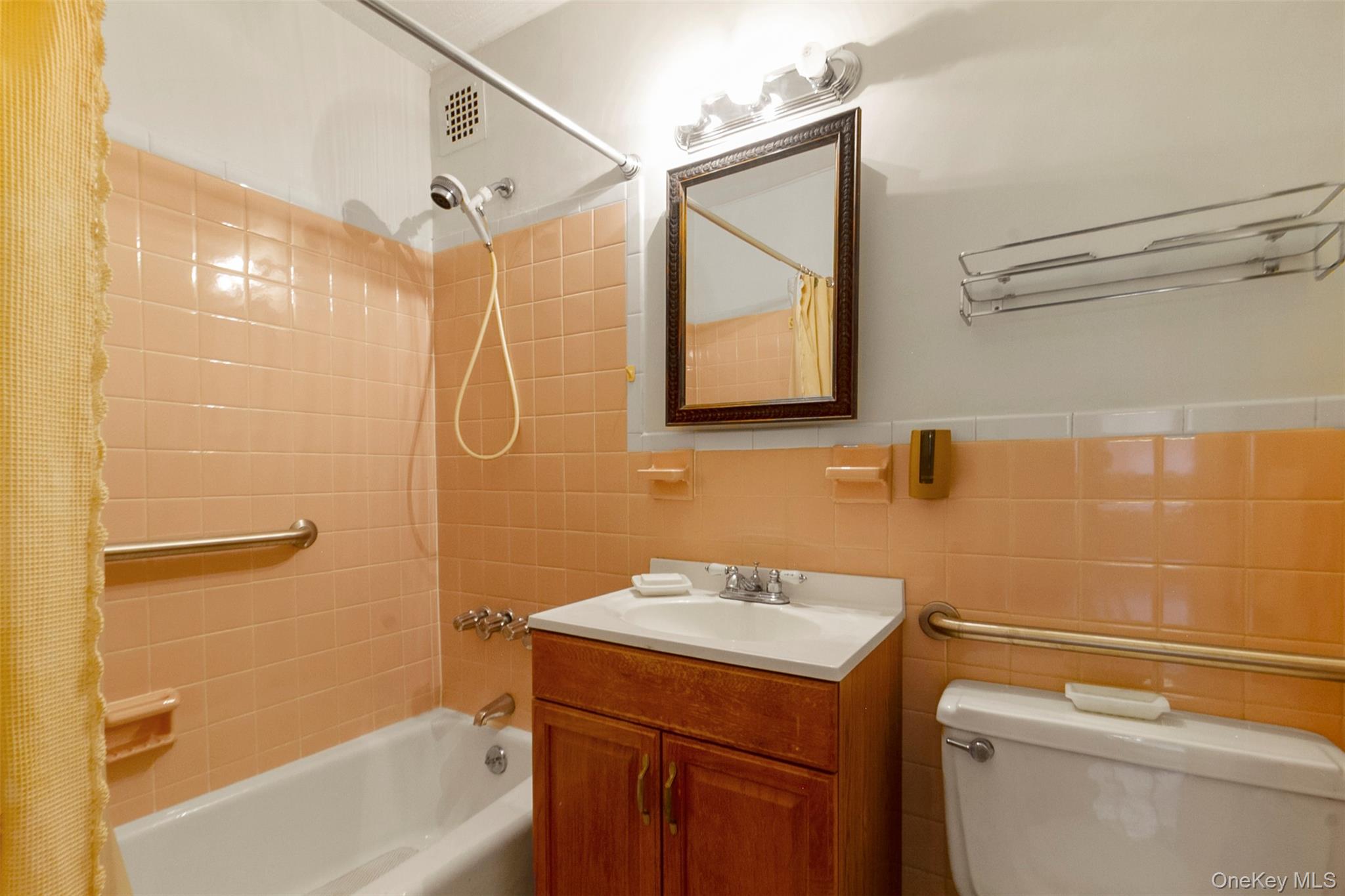 #20 photo, 687 Bronx River Road, 紐約州 Yonkers , NY 10704