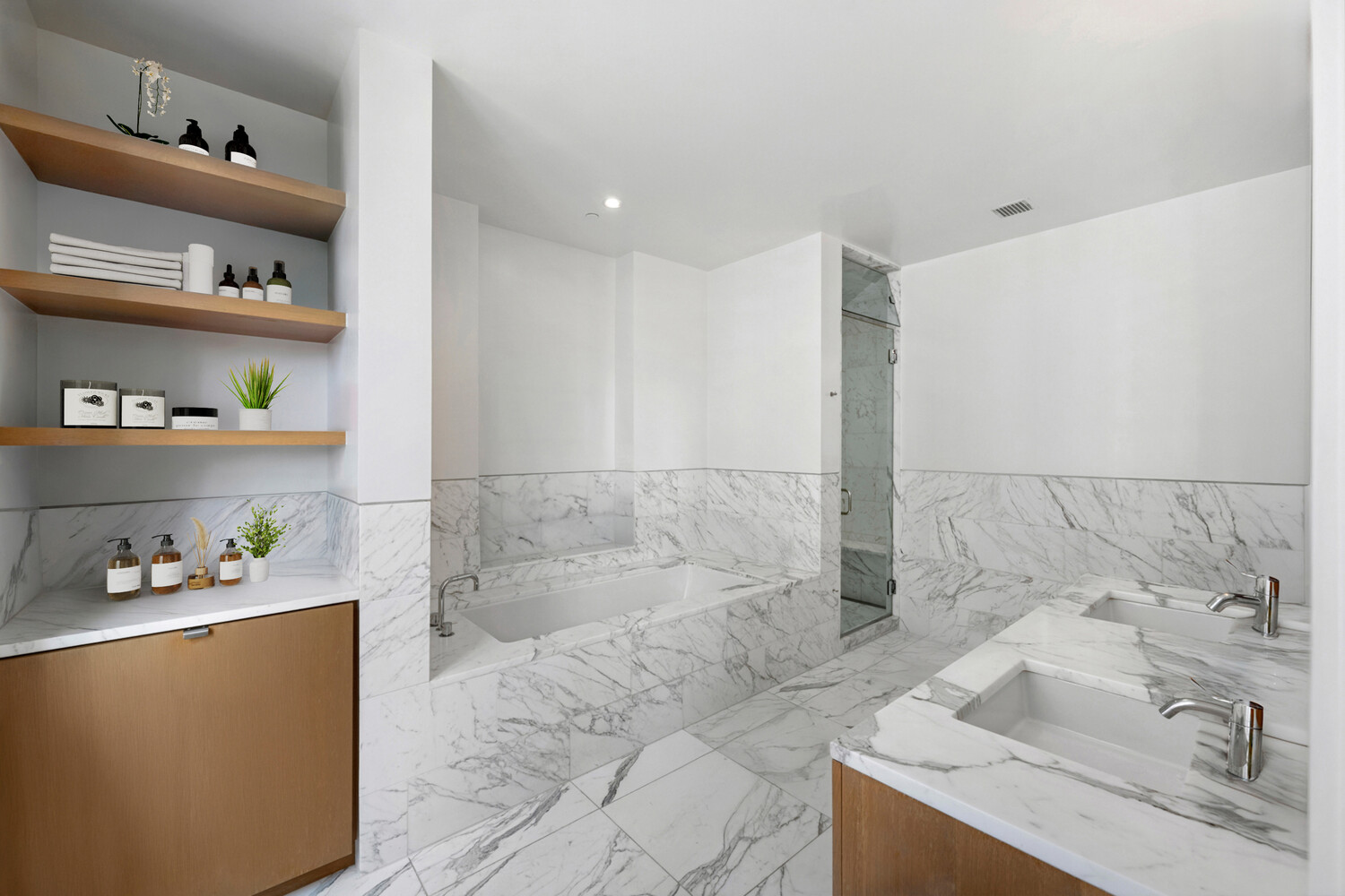 #8 photo, 508 W 24TH Street, マンハッタン Chelsea , NY 10011