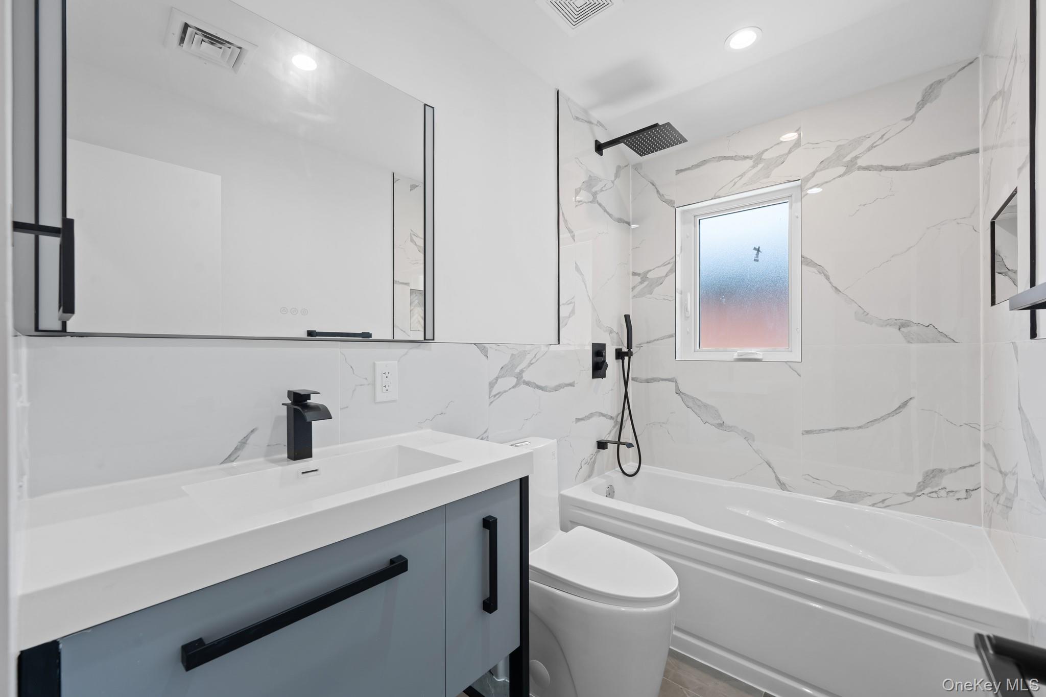 #18 photo, 64-35 138th Street, Kew Garden Hills , NY 11367