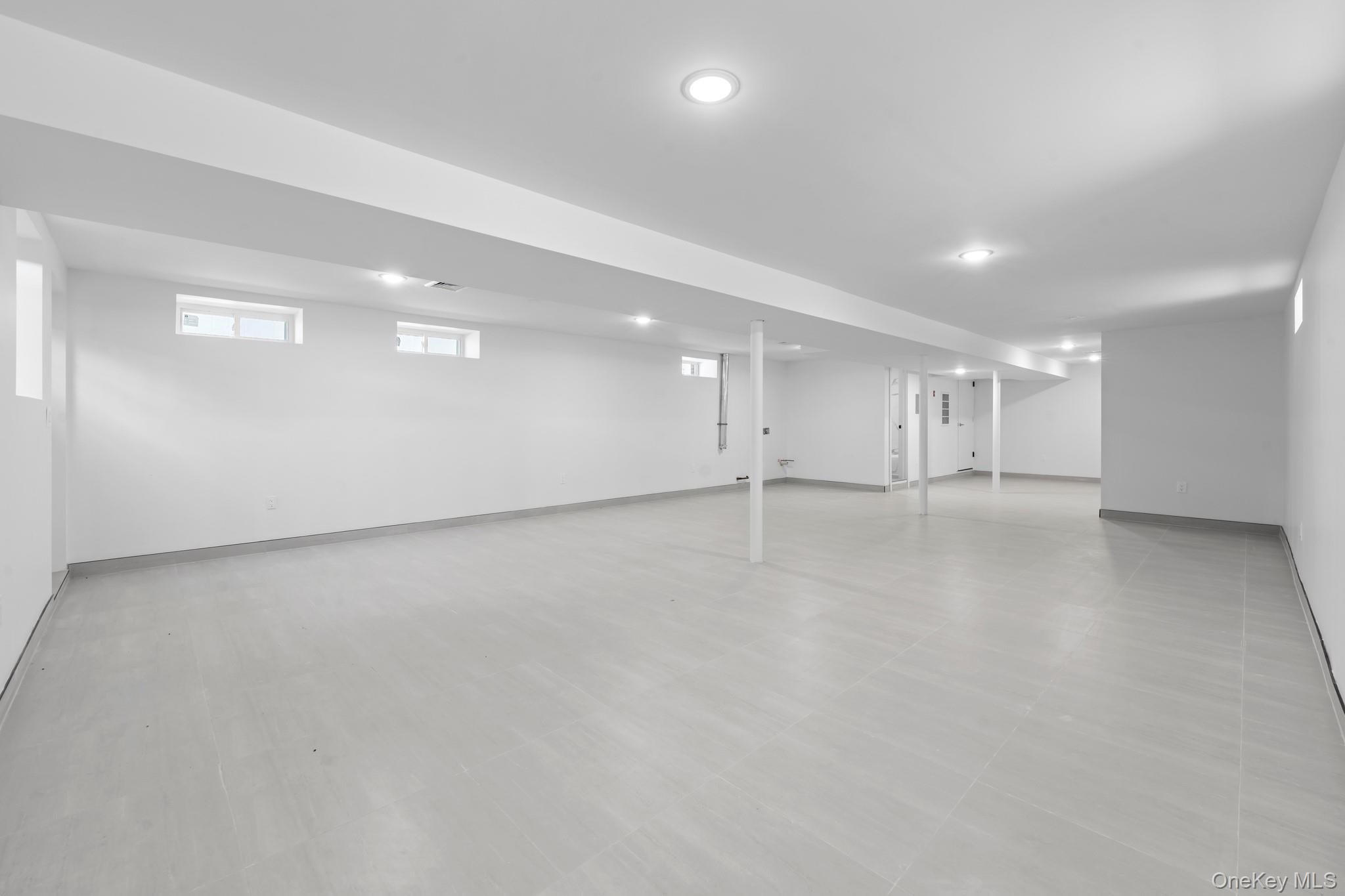 #19 photo, 64-35 138th Street, Kew Garden Hills , NY 11367