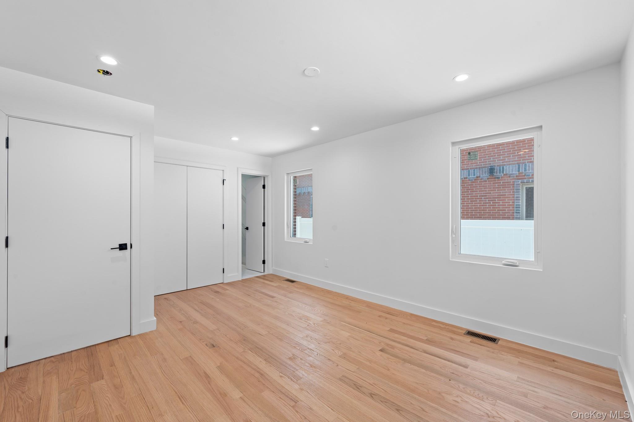 #7 photo, 64-35 138th Street, Kew Garden Hills , NY 11367