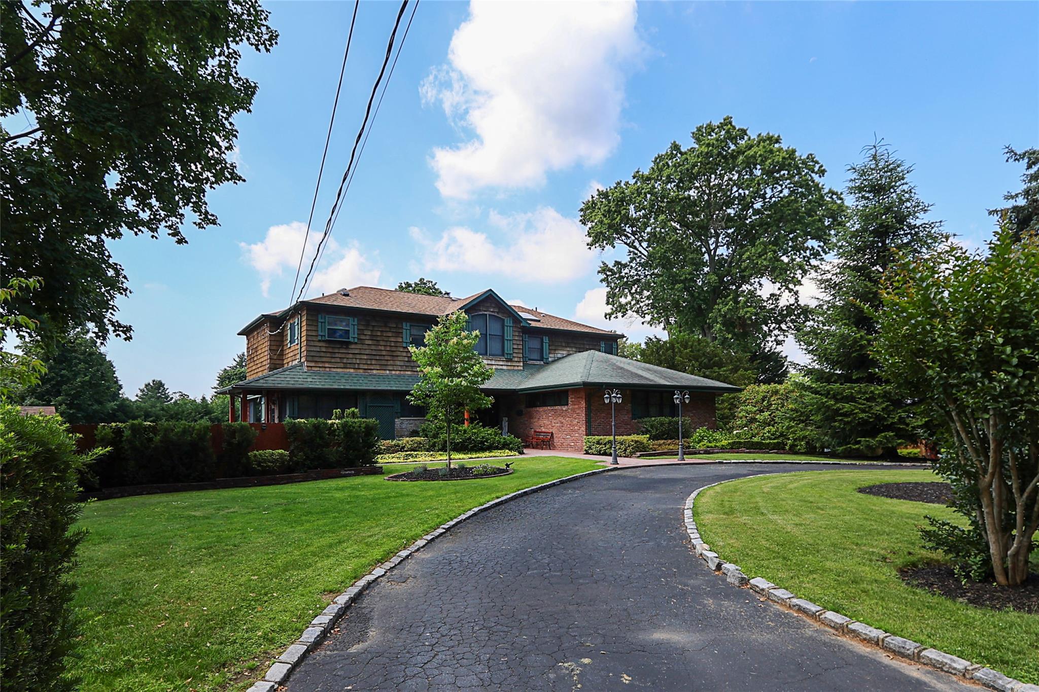 #1 photo, 19 Marietta Road, ナッソー郡 Glen Cove , NY 11542