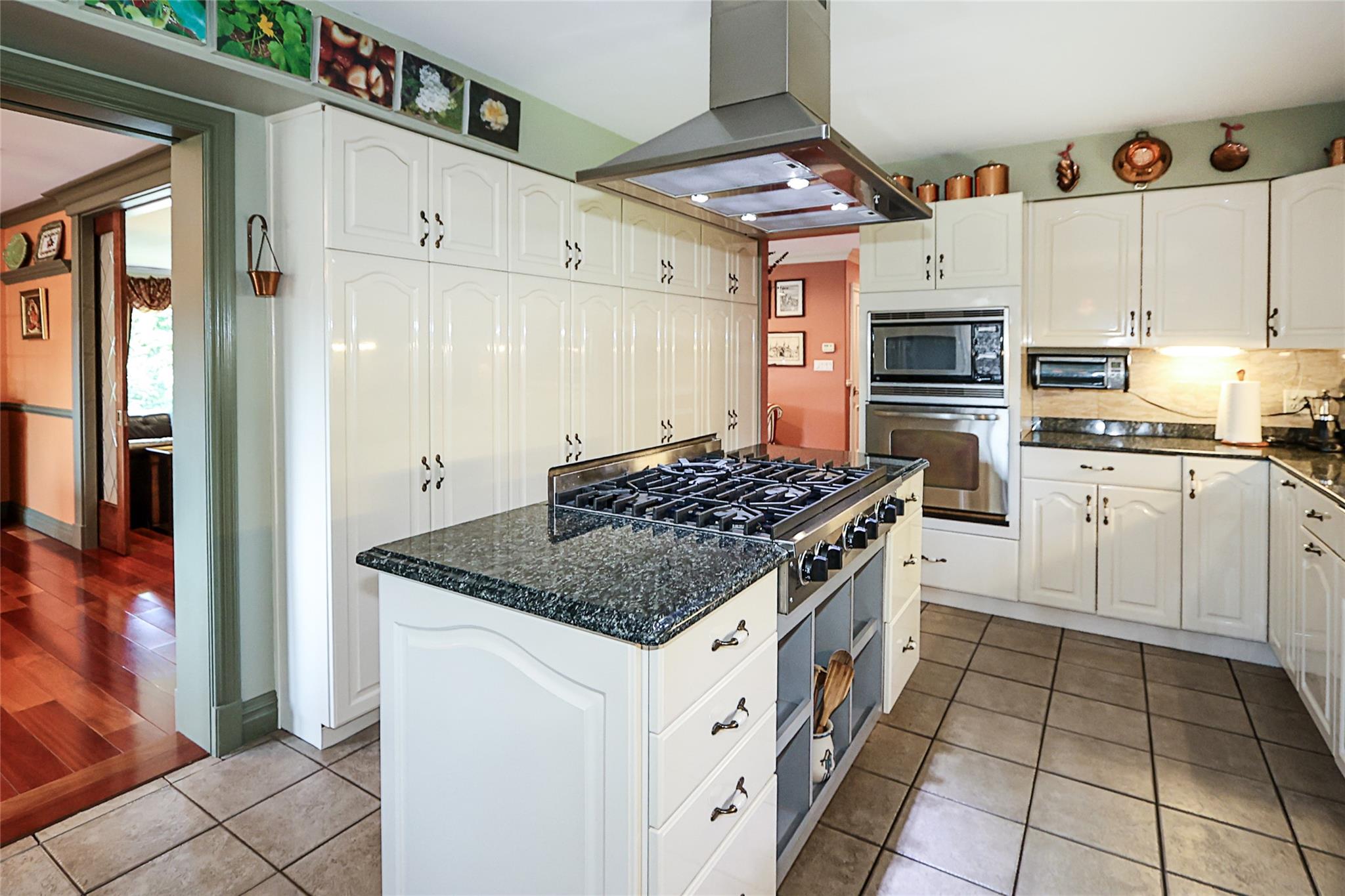 #15 photo, 19 Marietta Road, ナッソー郡 Glen Cove , NY 11542