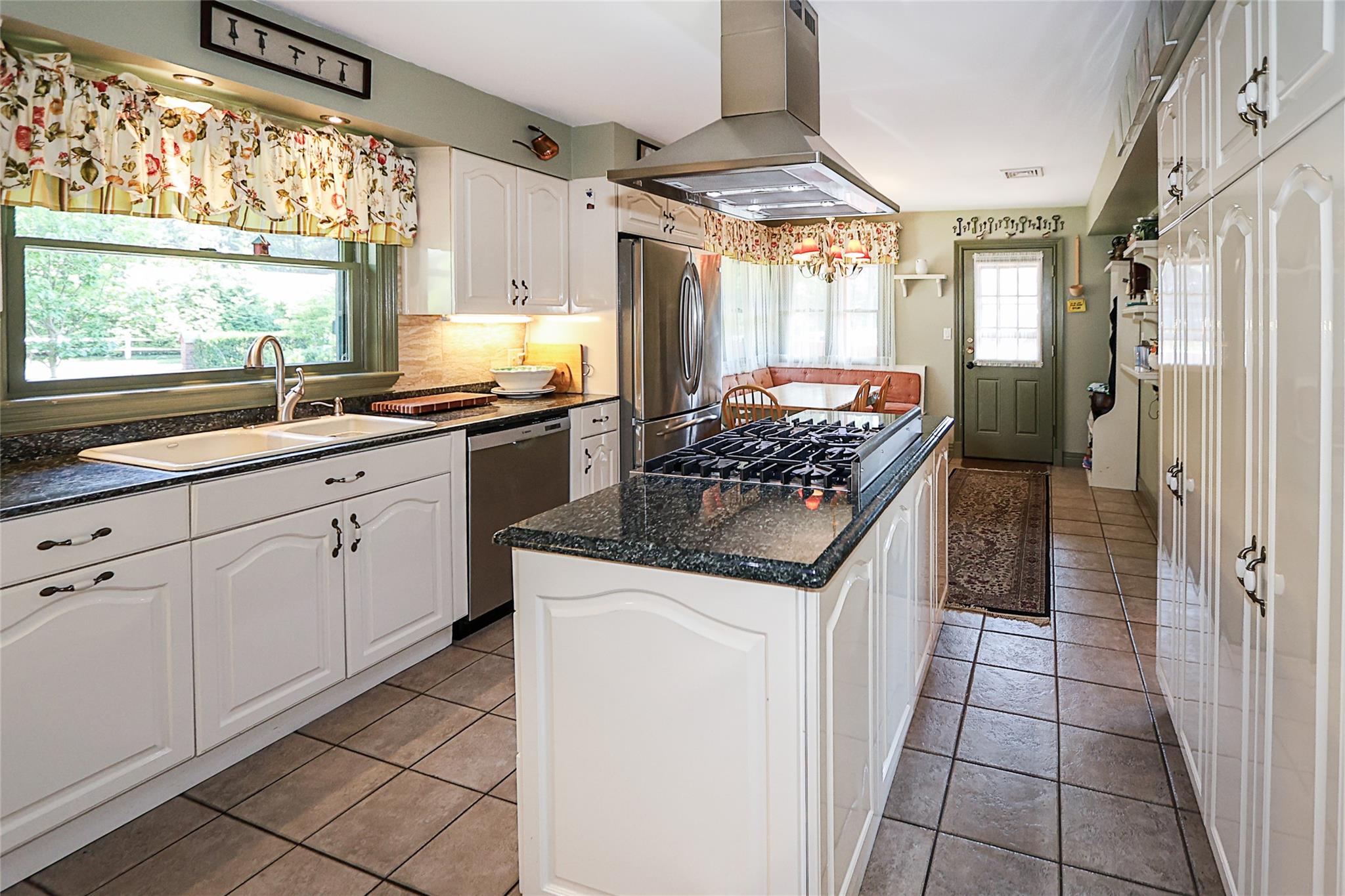 #17 photo, 19 Marietta Road, ナッソー郡 Glen Cove , NY 11542