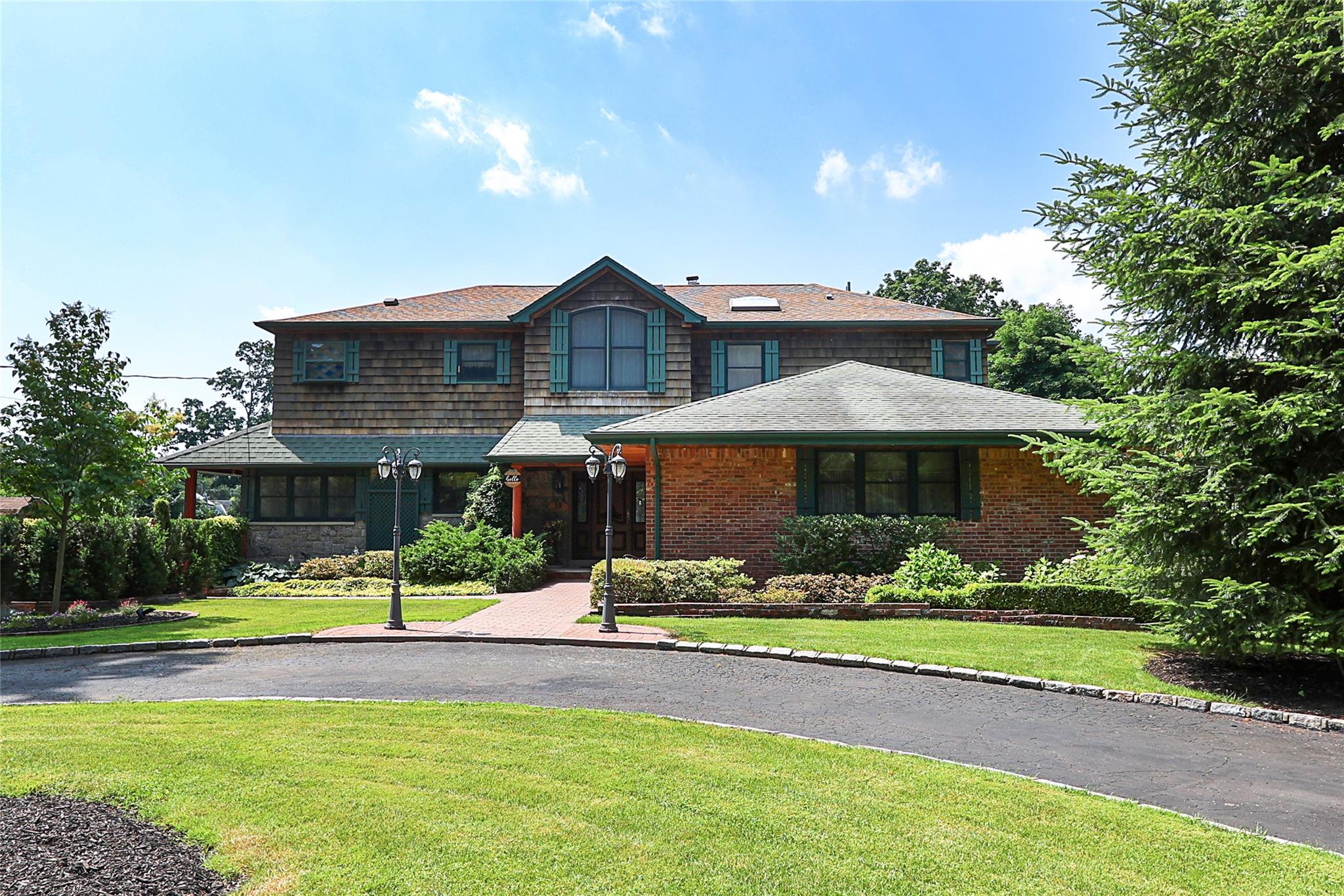 #3 photo, 19 Marietta Road, ナッソー郡 Glen Cove , NY 11542