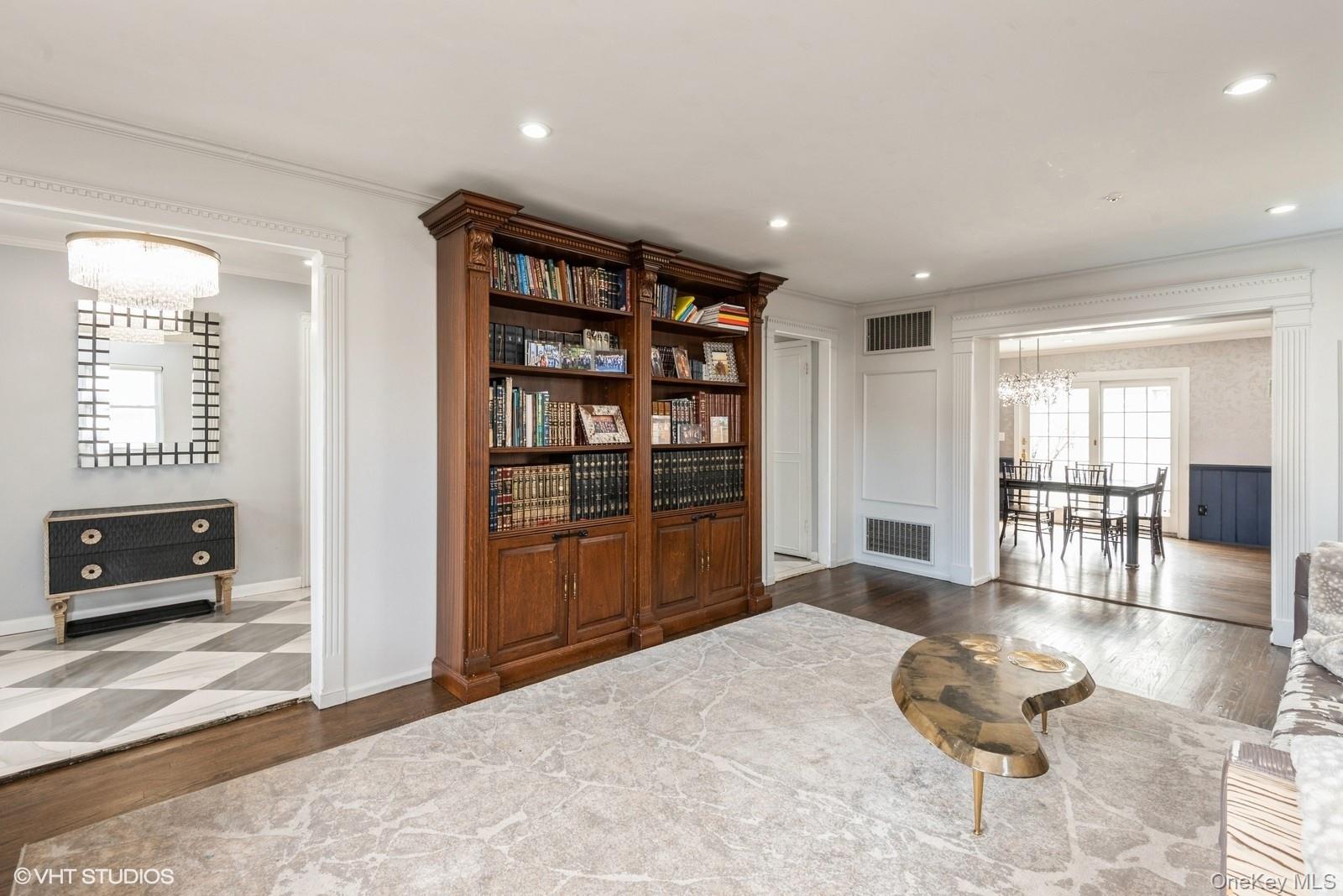 #17 photo, 729 Wilson St, ナッソー郡 North Woodmere , NY 11581