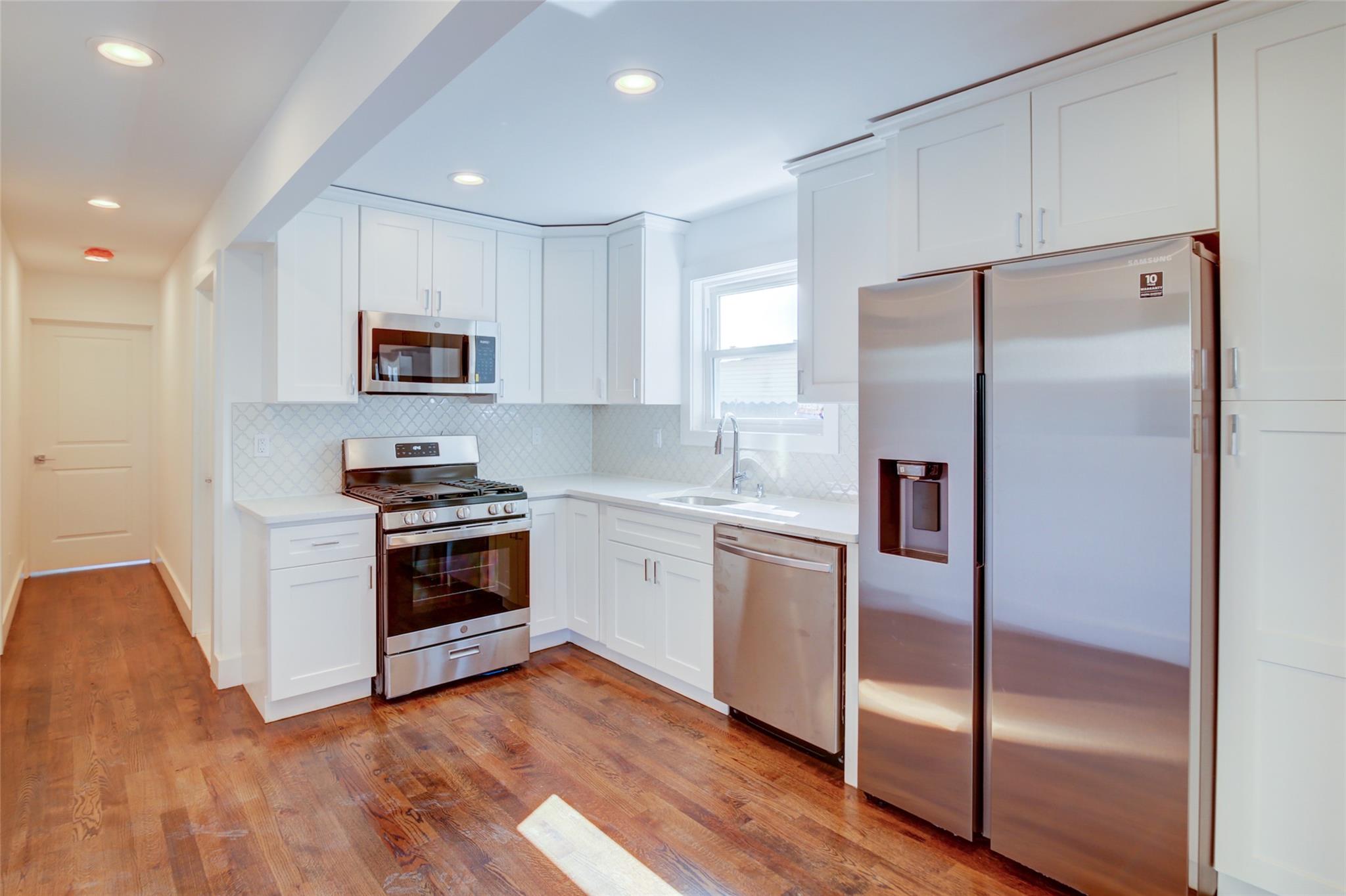 #2 photo, 89-25 127th Street, クイーンズ区 Richmond Hill , NY 11418