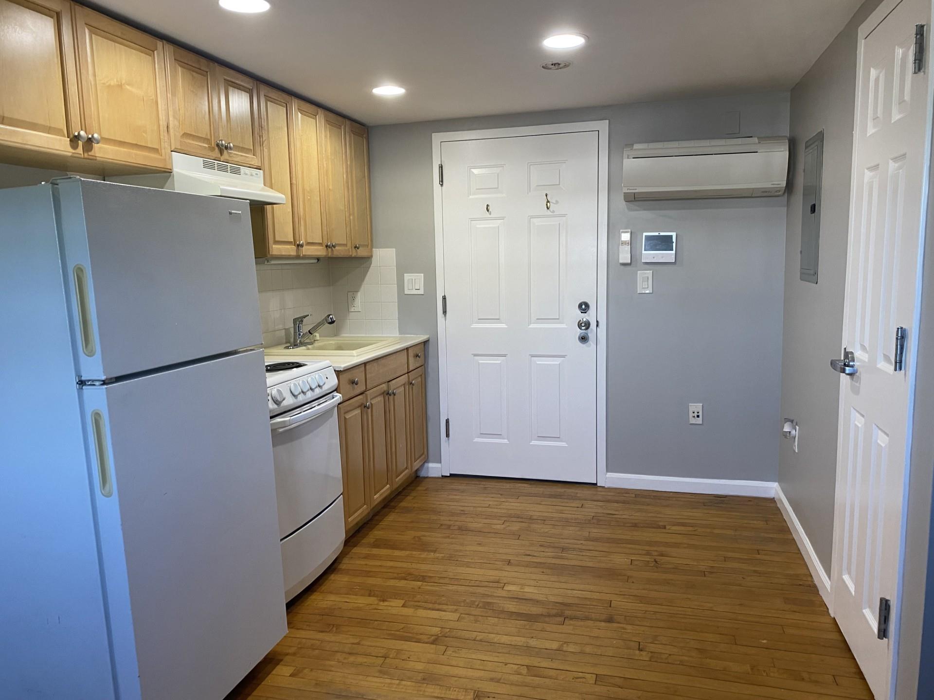 #1 photo, 94 4th Avenue, Bay Shore , NY 11706