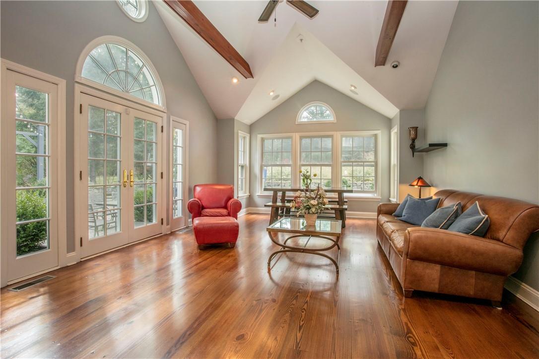 #11 photo, 306 Quaker Road, Chappaqua , NY 10514