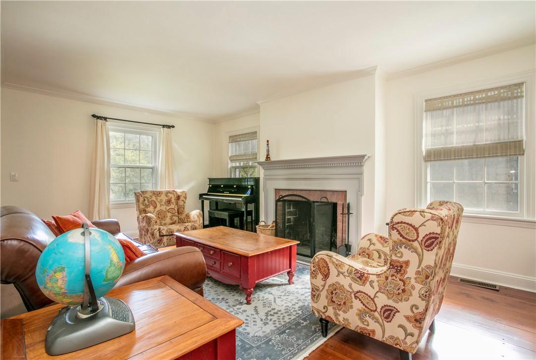 #4 photo, 306 Quaker Road, Chappaqua , NY 10514