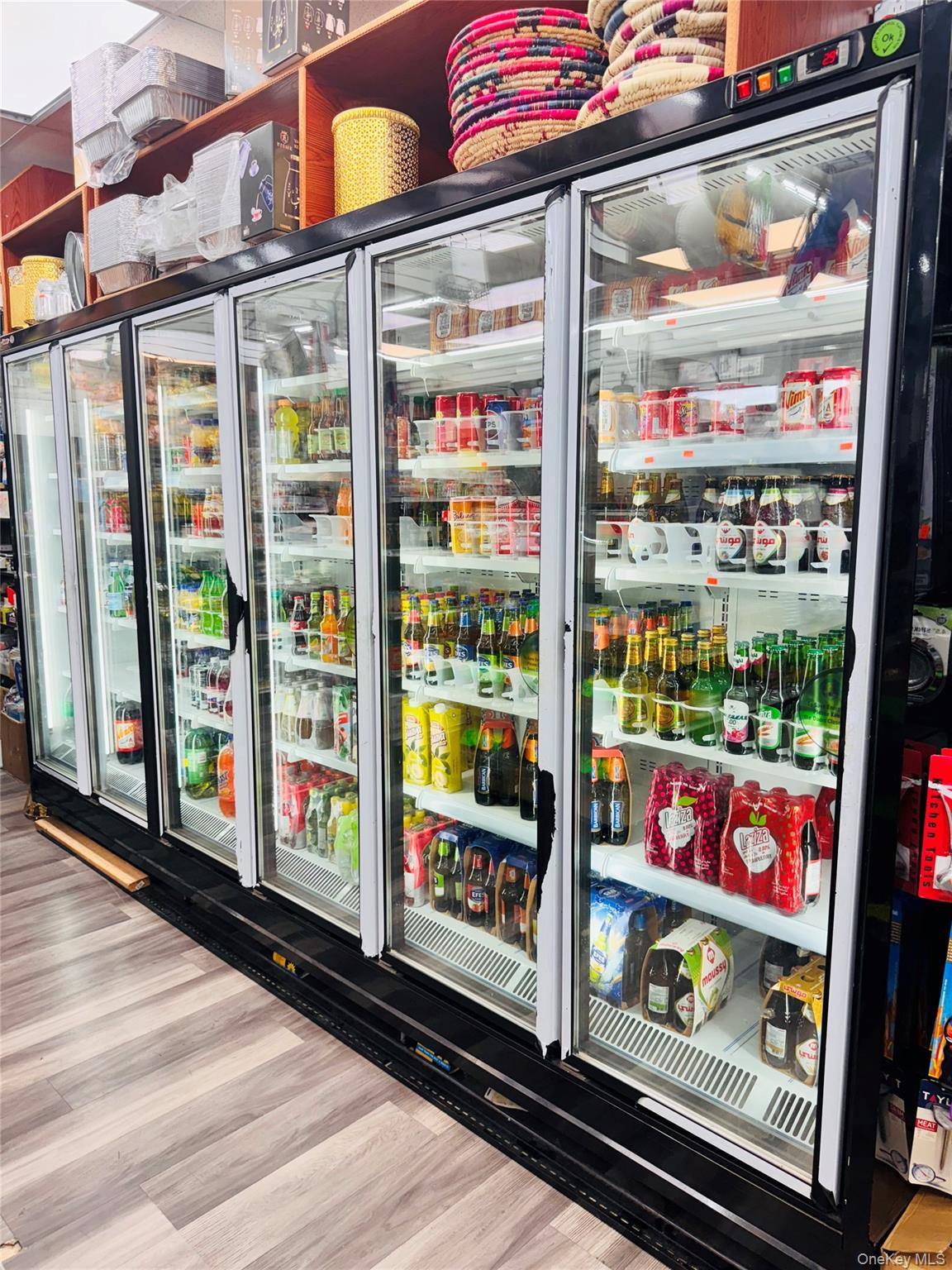 #14 photo, 755 Allerton Ave, ブロンクス区 Bronx , NY 10467