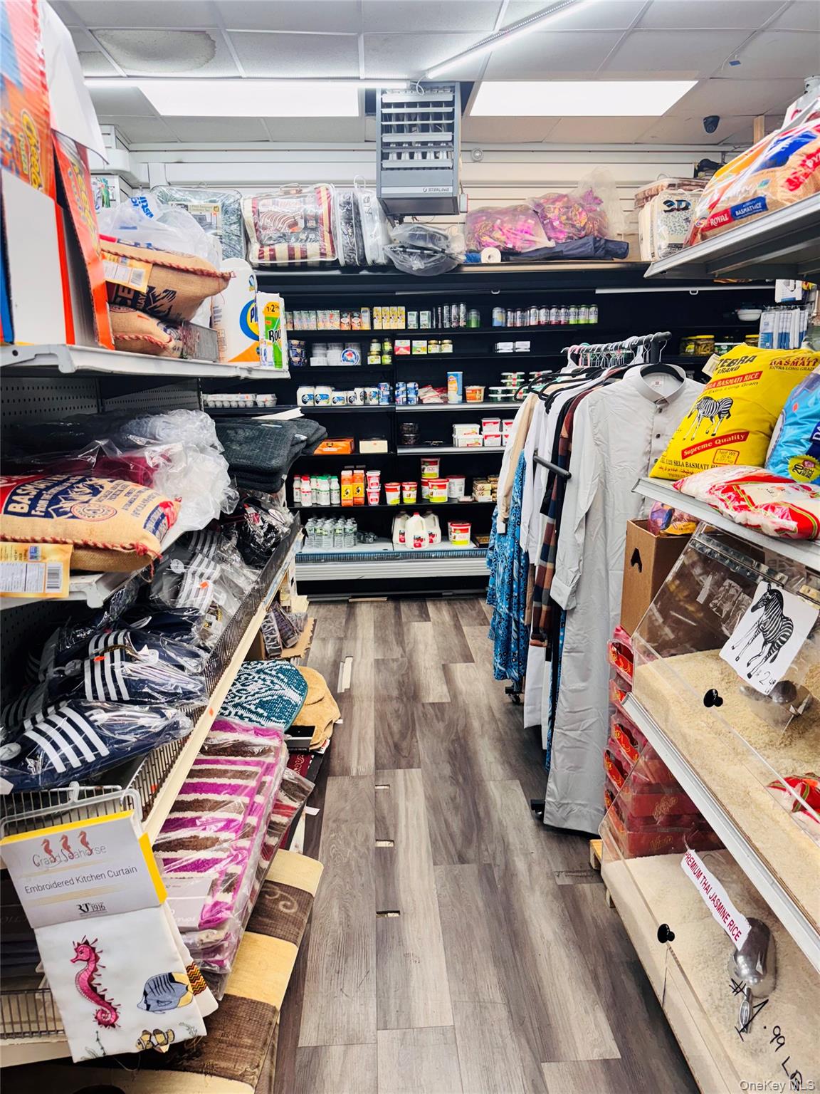 #6 photo, 755 Allerton Ave, ブロンクス区 Bronx , NY 10467