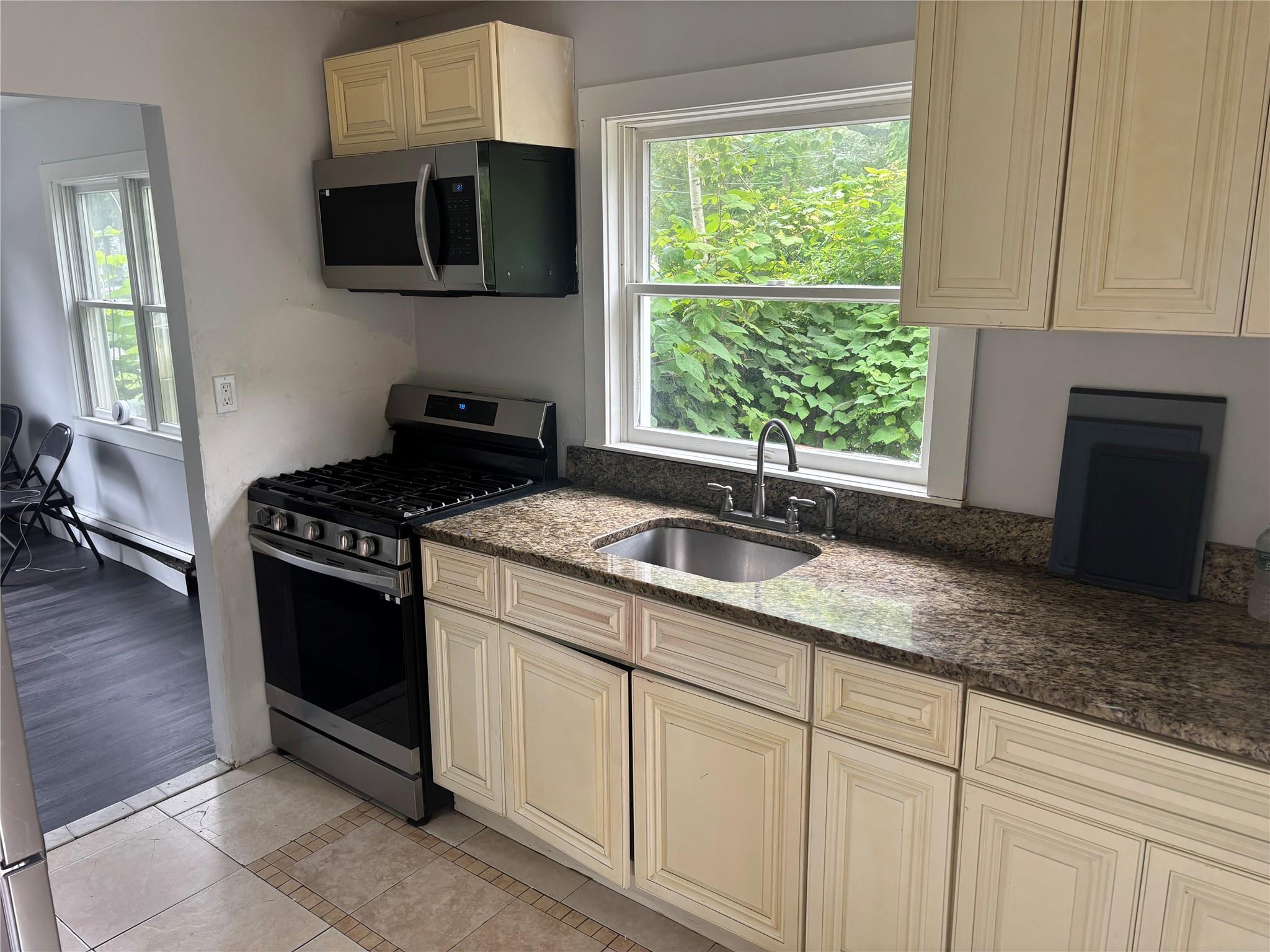 #6 photo, 476 Revilo Avenue, Shirley , NY 11967