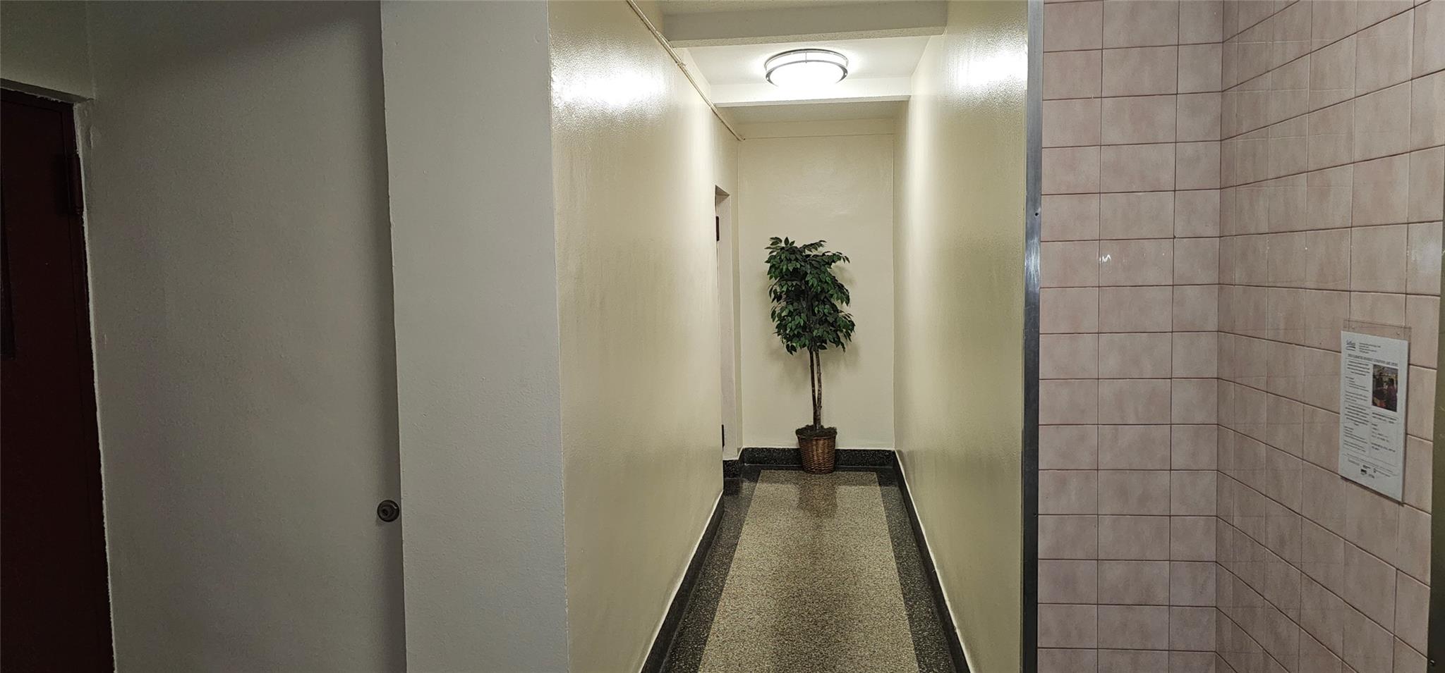 #9 photo, 3344 Junction Boulevard, クイーンズ区 Jackson Heights , NY 11372